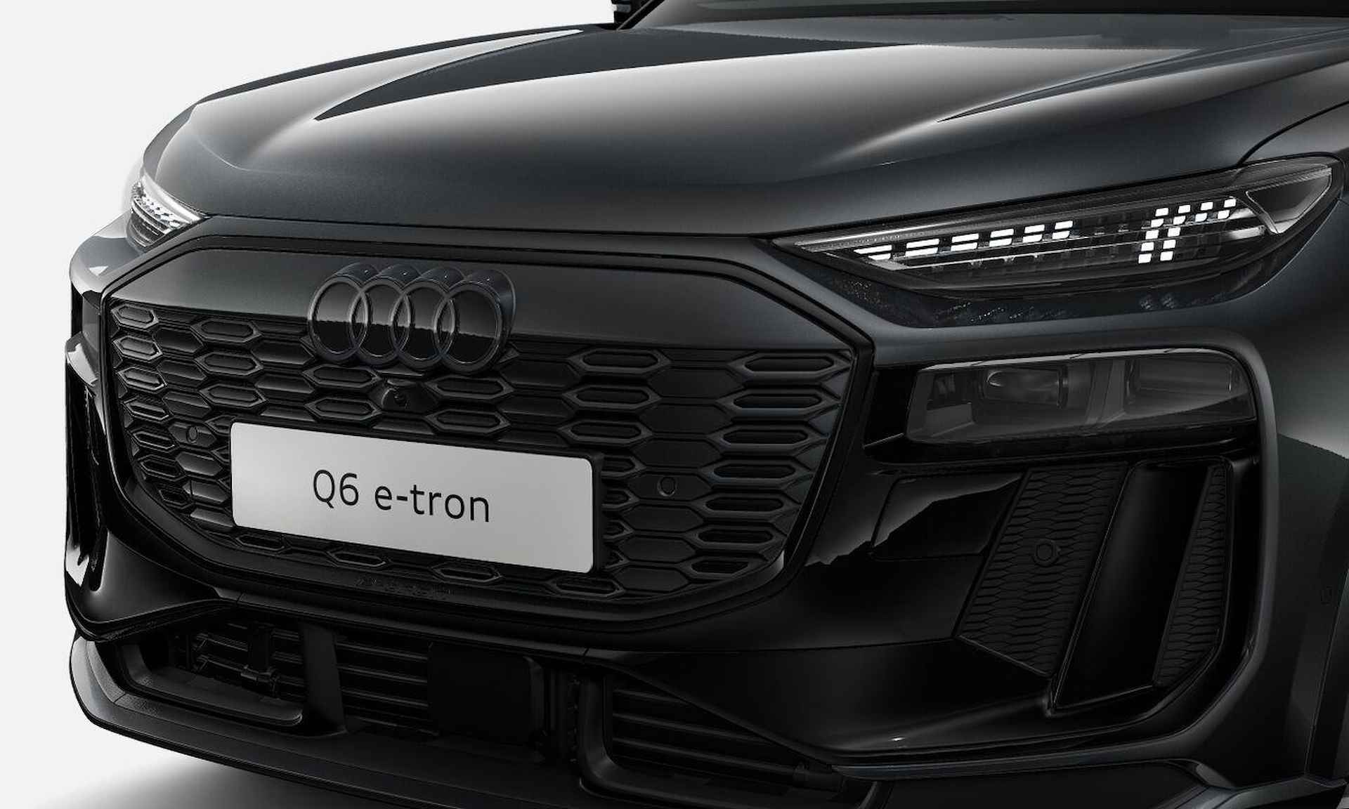 Audi Q6 e-tron 55 S edition quattro 388 PK · 21" LM Velgen · Panoramadak · Assistentiepakket Veiligheid - 4/7
