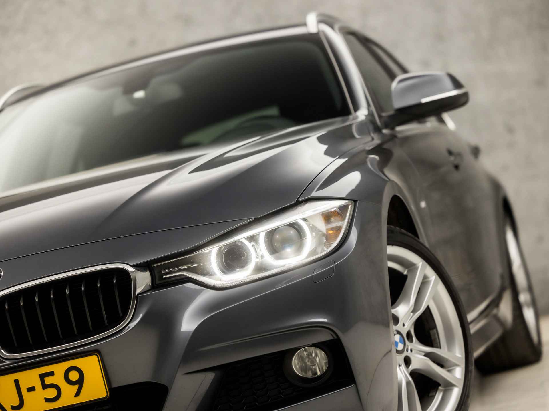 BMW 3 Serie Touring 316i Executive M Sport (GROOT NAVI, M PAKKET, CLIMATE, GETINT GLAS, ALCANTARA SPORTSTOELEN, PARKEERSENSOREN, CRUISE, NIEUWE APK, NIEUWSTAAT) - 15/35