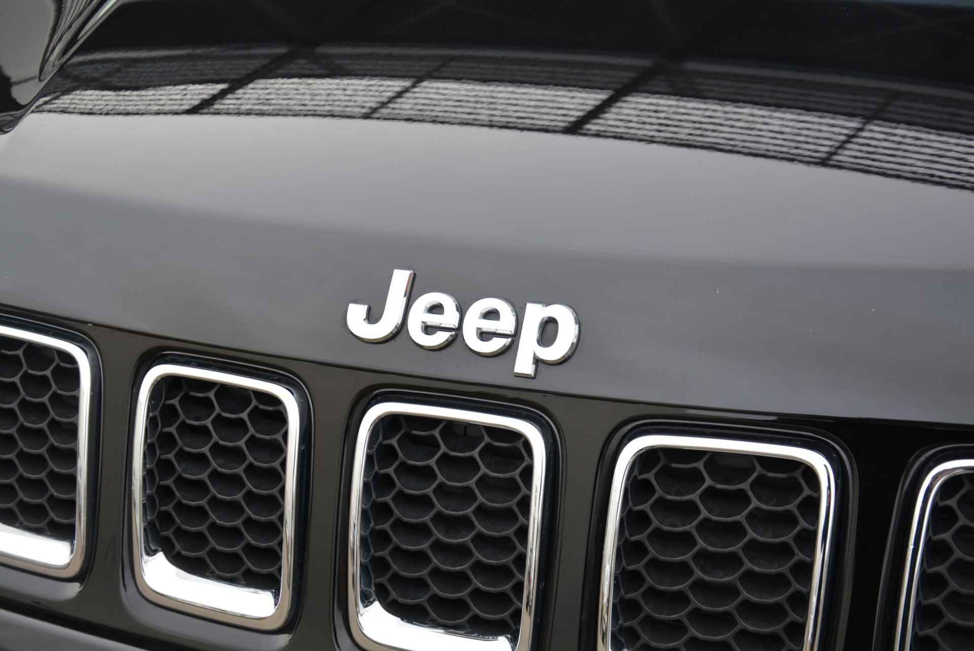 Jeep Compass 1.3T Limited | 1e eigenaar | BTW auto | Rijklaarprijs met garantie - 24/35