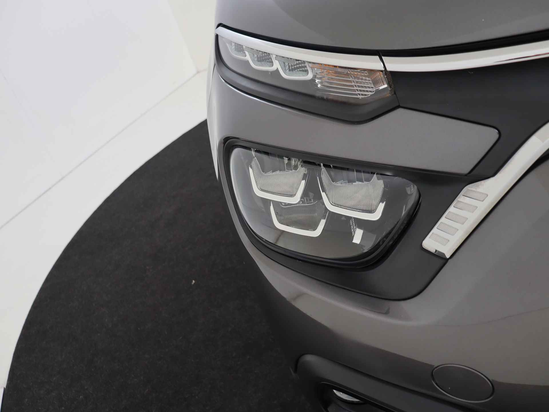 Citroën C3 1.2 PureTech Feel 5 deurs | Climate Control | Navigatie | - 13/32