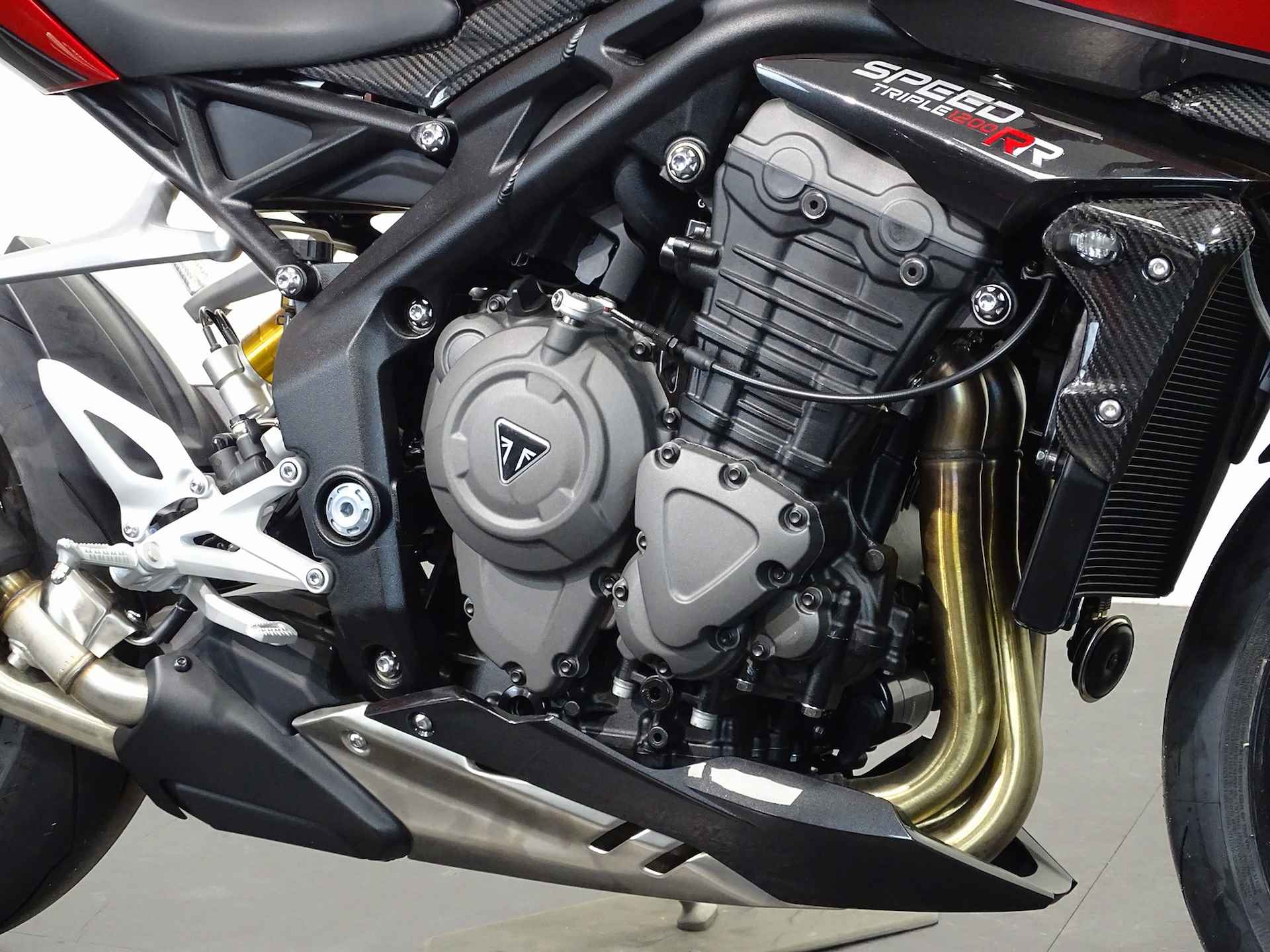 Triumph SPEED TRIPLE 1200 RR - 5/15