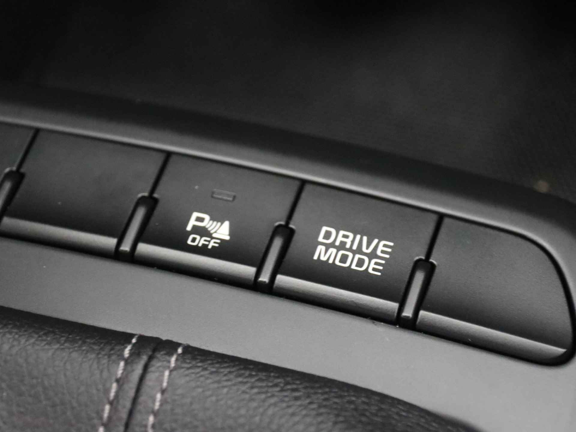 Kia Stonic 1.0 T-GDi MHEV DynamicLine | Camera | Apple Carplay / Android Auto | Airco | Cruise control | Bluetooth | Lichtmetalen velgen | - 25/37