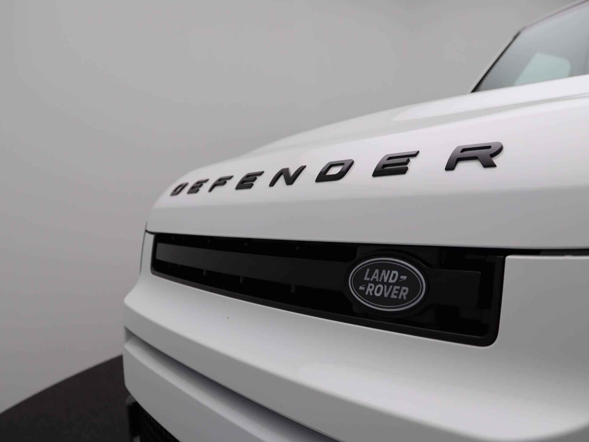 Land Rover Defender P400e 110 | Stoffen vouwdak | Groot-Navi | Afn. Trekhaak | Stuurwielverwarming - 33/47
