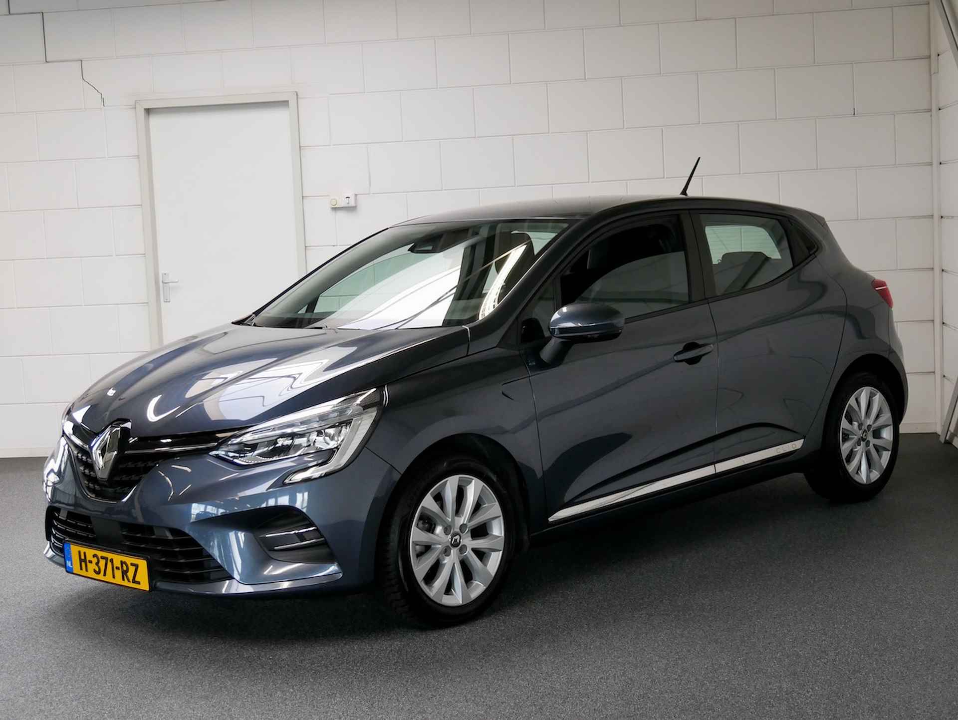 Renault Clio 1.0 TCe100pk Zen Navi/AC/LMV/PDC/Carplay (all-incl. prijs) - 2/29