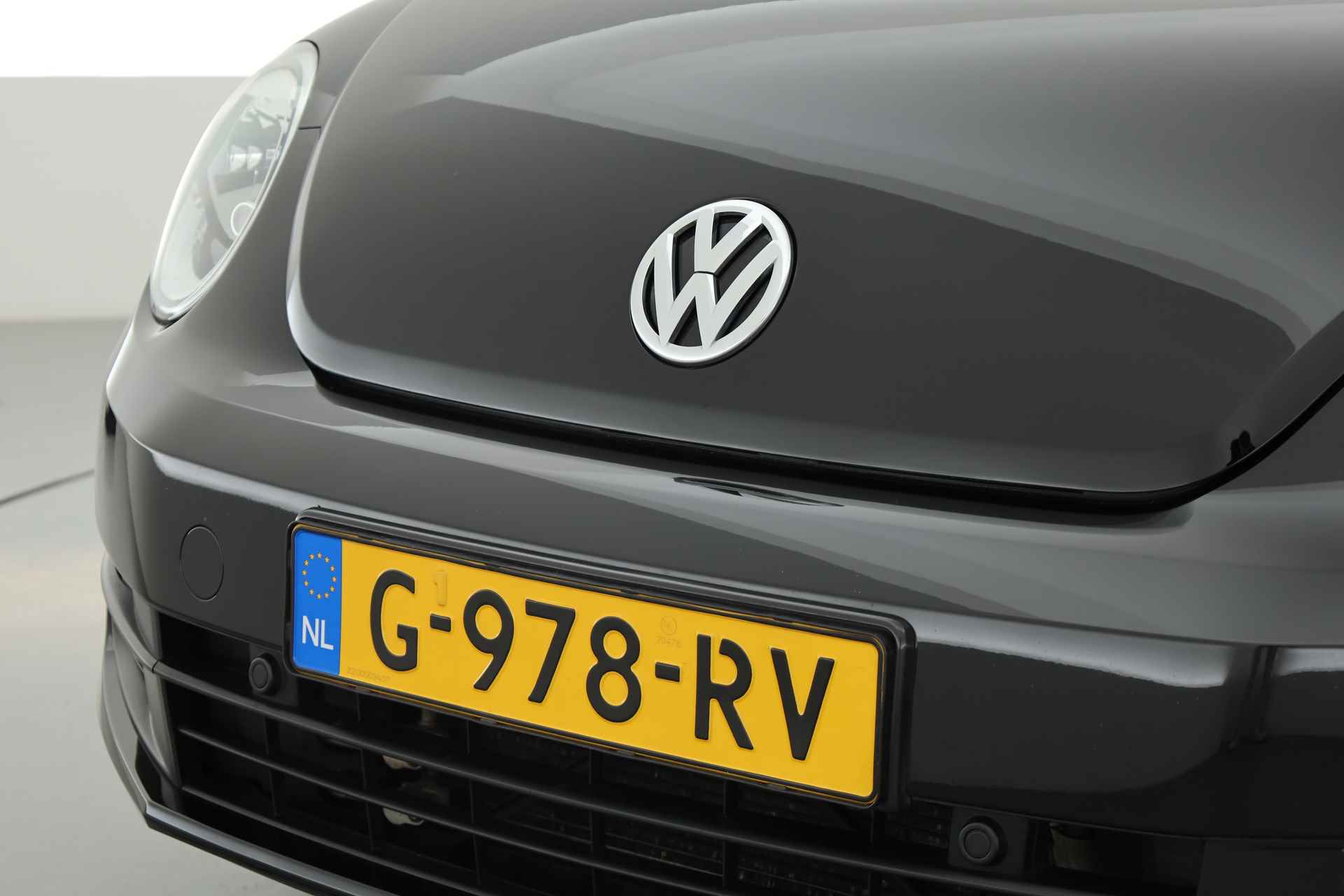 Volkswagen Beetle Cabriolet 1.2 TSI BlueMotion | Airco | PDC V+A | 16'' | Cruise - 20/26