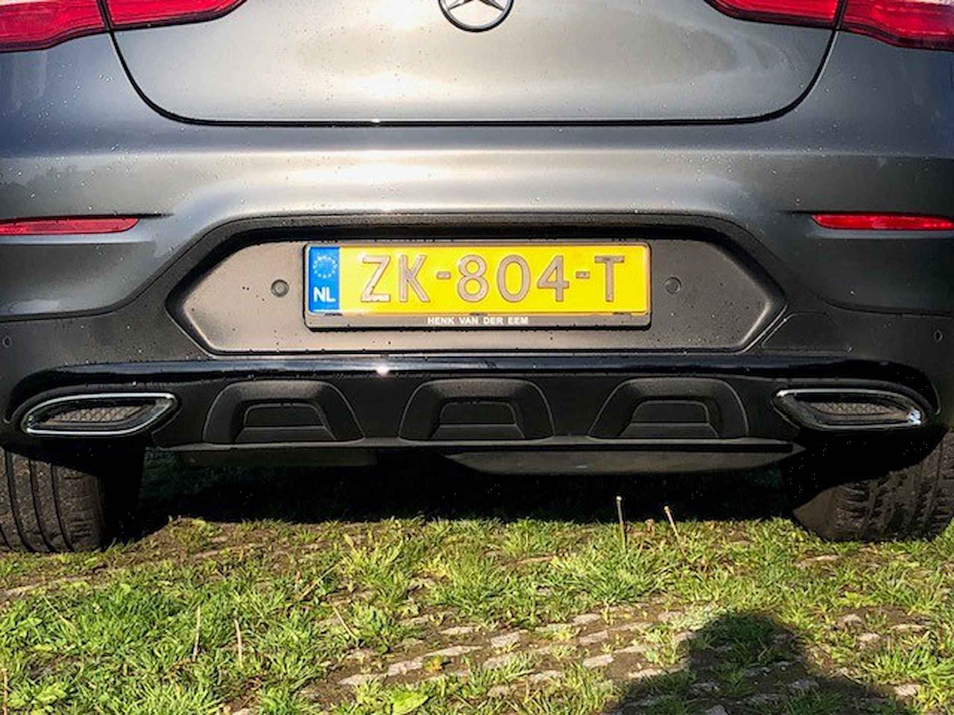 Mercedes-Benz GLC Coupé 350 d 4MATIC AMG-STYLE COMAND NAVIGATIE, BURMESTER, LEER, GEVENTILEERDE STOELEN, STOELVERWARMING, DISTRONIC, DODEHOEK ASSIST, SPOORASSIST, SCHUIF/KANTELDAK, PARKEERHULP V/A, 360 GRADEN CAMERA, ELEC. ACHTERKLEP, LED-LICHT, 19"AMG-VELGEN, ENZ. ENZ. FULL OPTIONS!! - 35/221