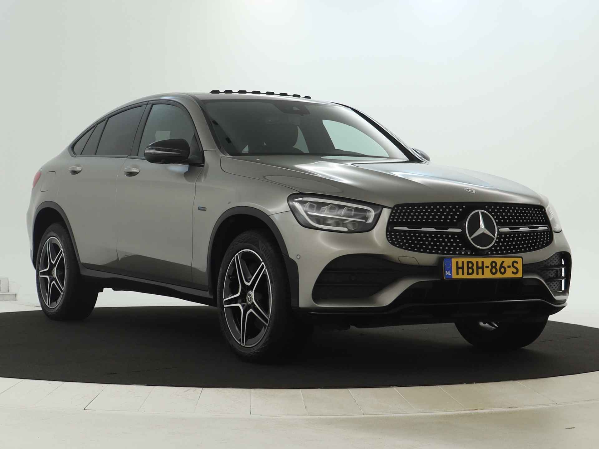 Mercedes-Benz GLC Coupé 300 e Business Solution AMG | 360°-camera | Schuifdak | Nightpakket | Sfeerverlichting | Inclusief 24 maanden MB Certified garantie voor Europa. - 15/50