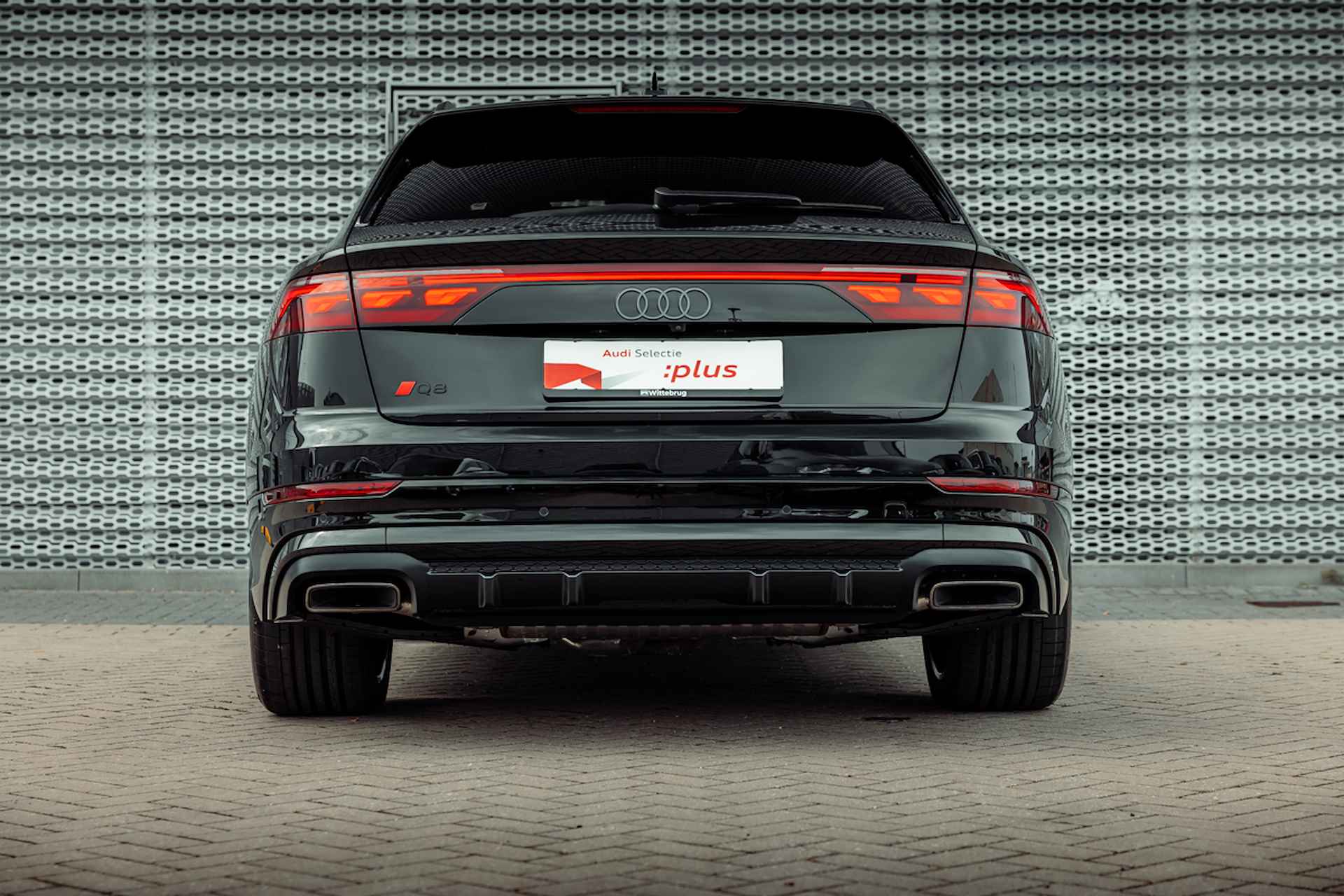 Audi Q8 55 TFSI e 394pk quattro Pro Line S | FACELIFT model | Panoramadak | Vierwielbesturing | Assistentiepakket plus | B&O | Head Up | Servo | Trekhaak | Matrix Laser | 22" LM velgen | Comfortsleutel | Memory - 7/39