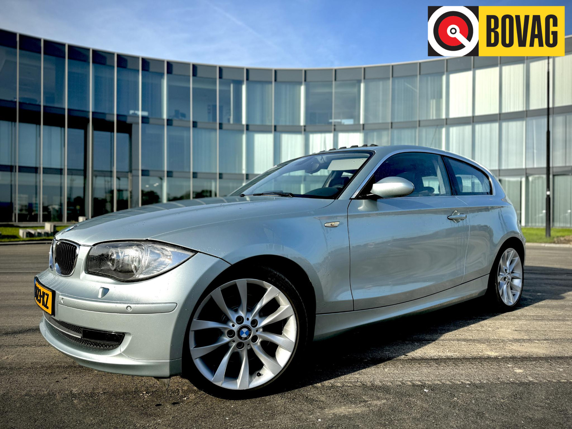 BMW 1-serie 130i Dealeronderhouden