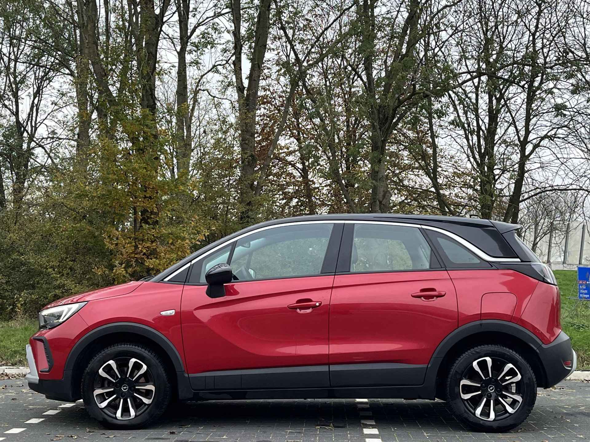 Opel Crossland 1.2 Turbo 110pk Elegance |ALL-SEASON BANDEN|AGR-STOEL|180° CAMERA+SENSOREN|VOORRUIT VERWARMING|STOEL- EN STUURVERWARMING|ISOFIX|NAVI PRO|DAB+| - 3/52