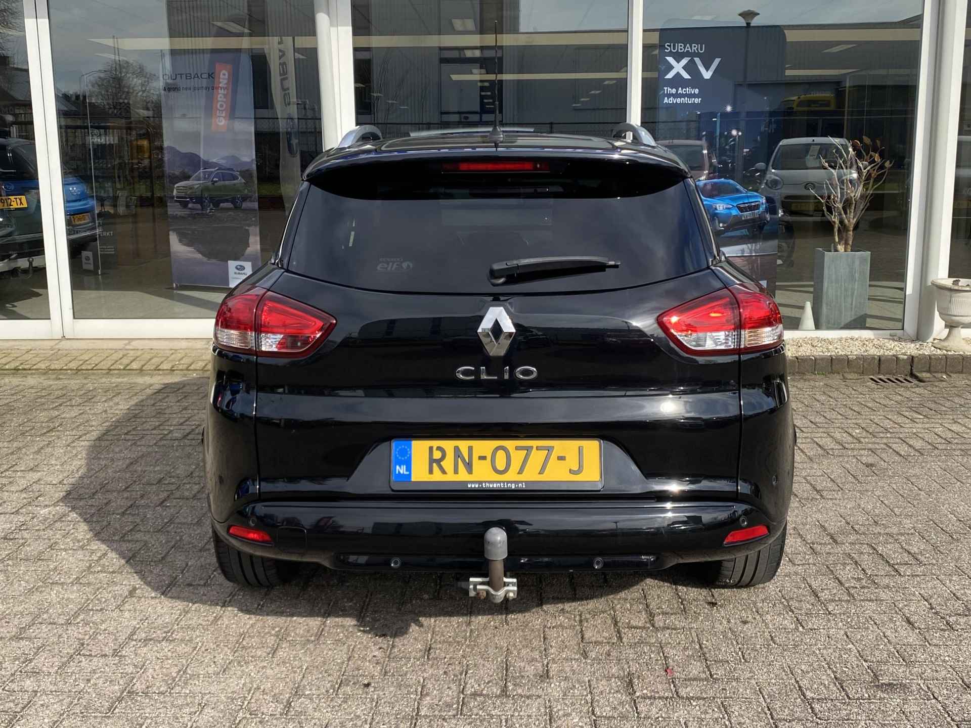 Renault Clio Estate 0.9 TCe Bose  | Stoelverwarming voor | Achteruitrijcamera | Parkeersensoren voor + achter | Navigatie | Premium geluidsinstallatie | - 8/42