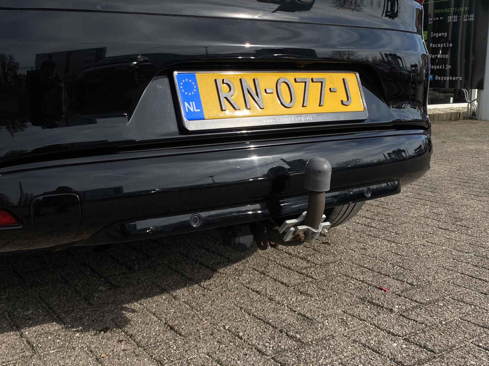 Renault Clio Estate 0.9 TCe Bose  | Stoelverwarming voor | Achteruitrijcamera | Parkeersensoren voor + achter | Navigatie | Premium geluidsinstallatie | - 10/42