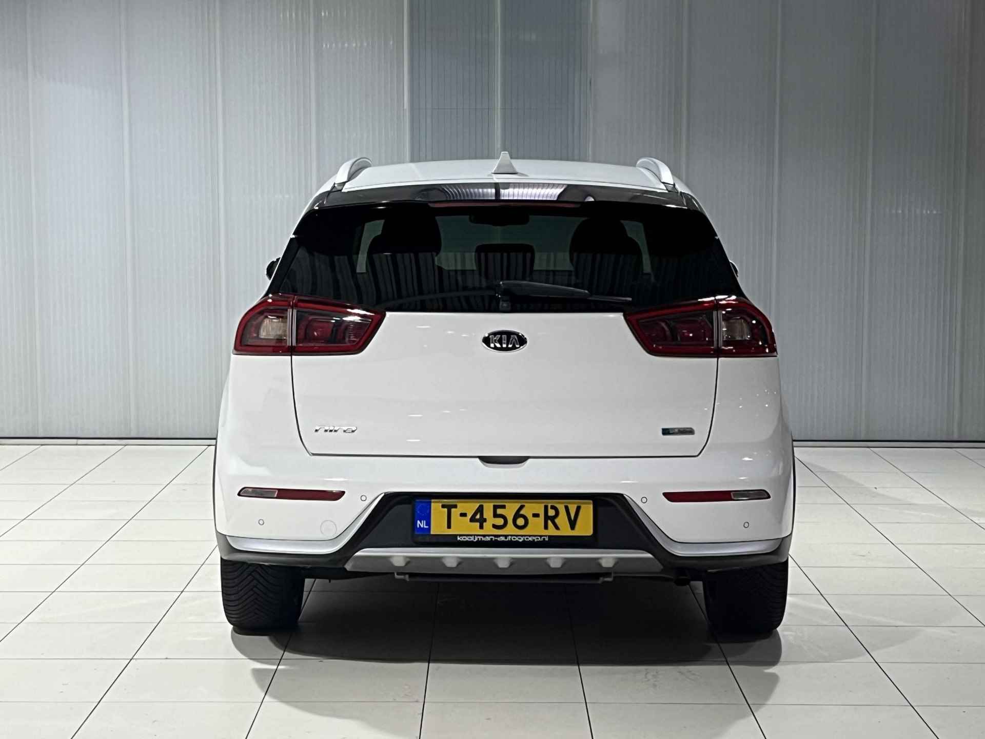 Kia Niro 1.6 GDi Hybrid Design Edition - 21/23