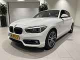 BMW 1-serie 116i Edition Sport Line Shadow Executive 109 PK | Cruise Control | DAB Radio | Parkeersensoren Achter | Bluetooth | Climate Control | Driving Modes | Navigatie | Lichtmetalen Velgen |