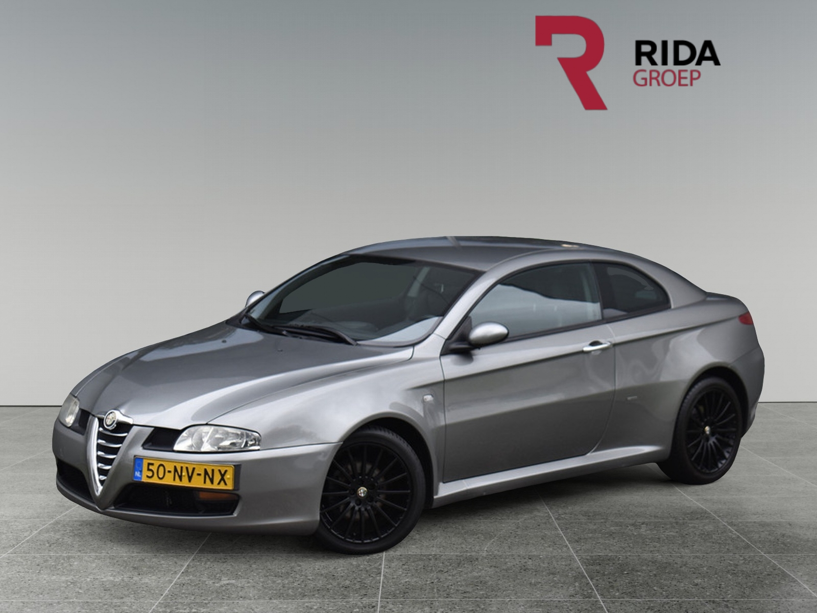 Alfa Romeo GT 2.0 JTS Distinctive