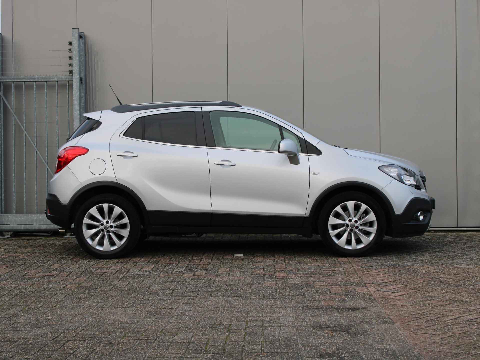 Opel Mokka 1.4 T Cosmo | Navi / Leder / Camera - 8/25