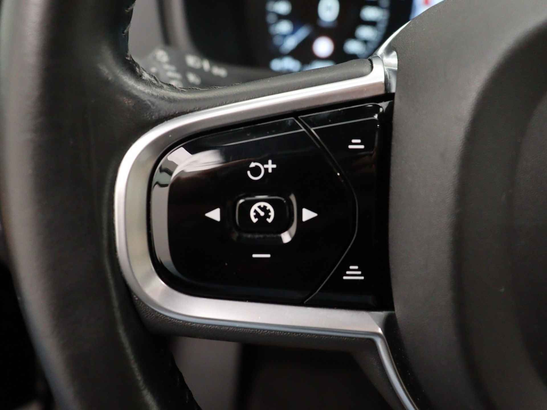 Volvo XC90 T8 PLUG-IN HYBRID SCHUIFDAK 360GR CAM HEAD-UP DISPLAY ACC BLIS - 40/40