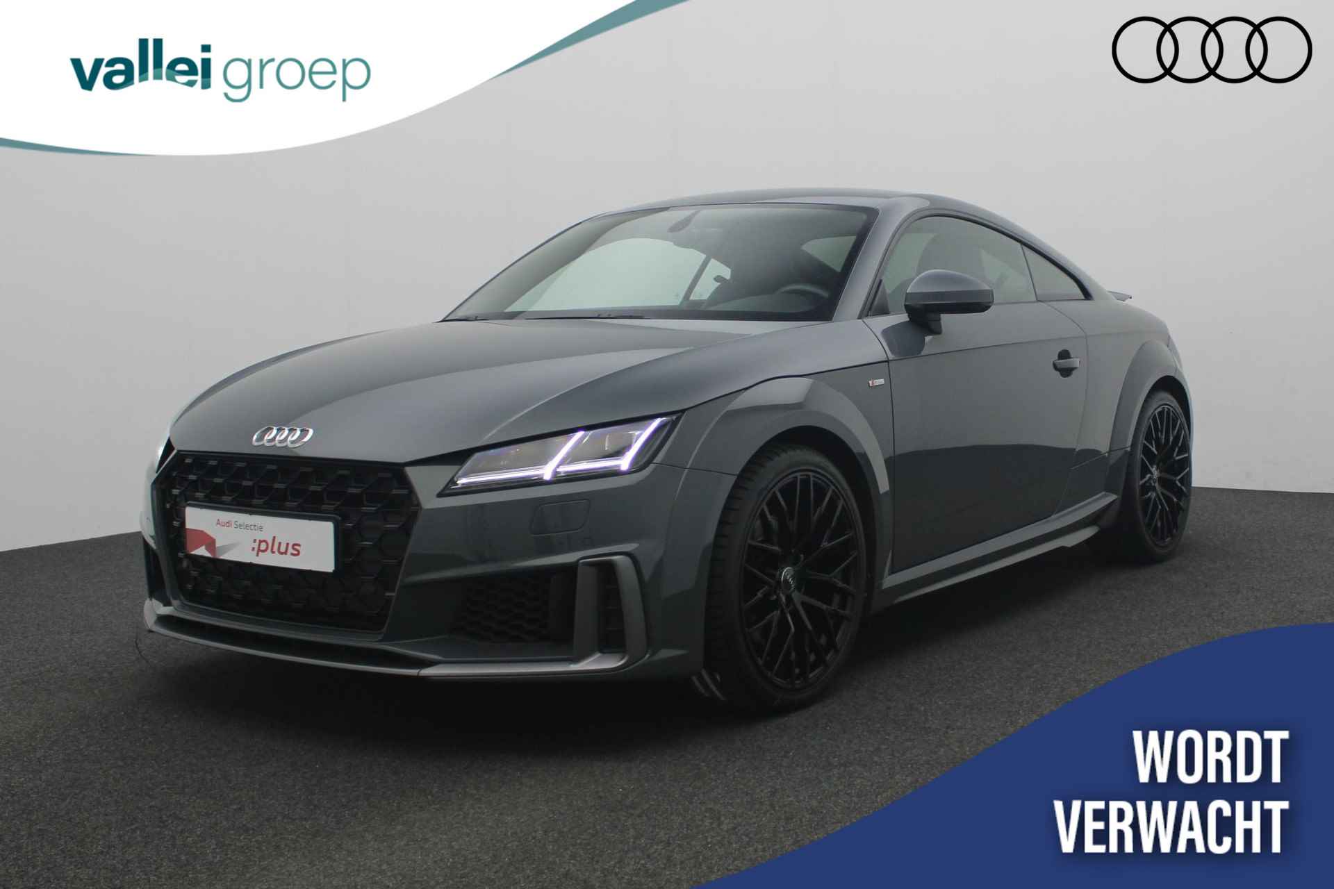 Audi TT 40 TFSI 197PK S-tronic Pro Line S | Leder/alcantara | Stoelverwarming | Parkeersensoren voor/achter | Navi | Cruise - 1/35