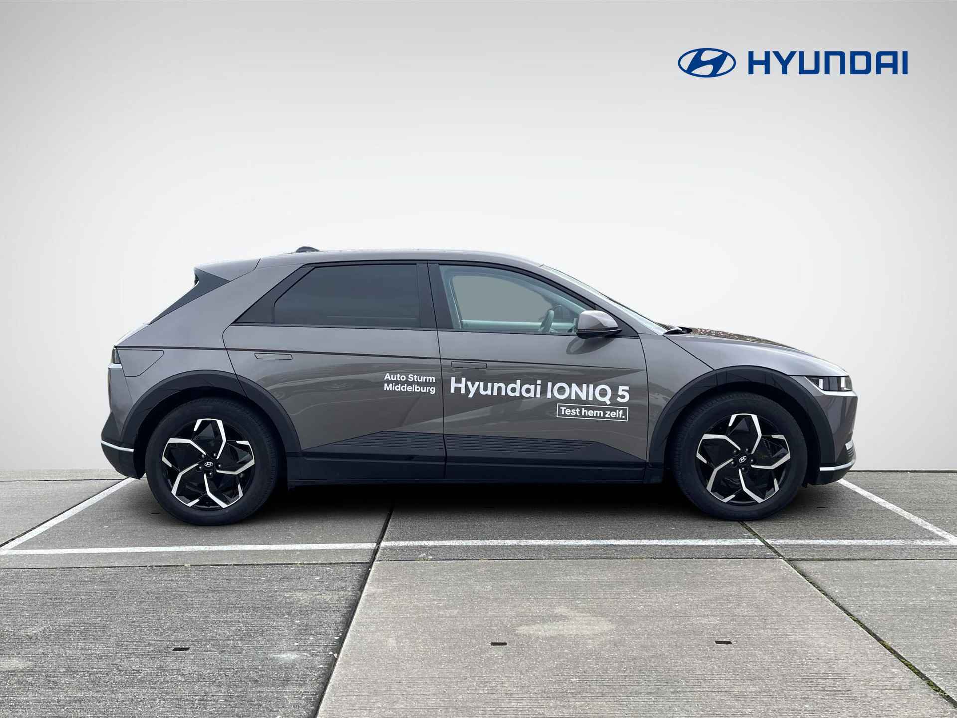 Hyundai IONIQ 5 77 kWh Connect Option Pack | Warmtepomp | Stuur- + Stoelverwarming | Adapt. Cruise Control | Apple Carplay/Android Auto | BOSE Audio | Rijklaarprijs! - 3/24