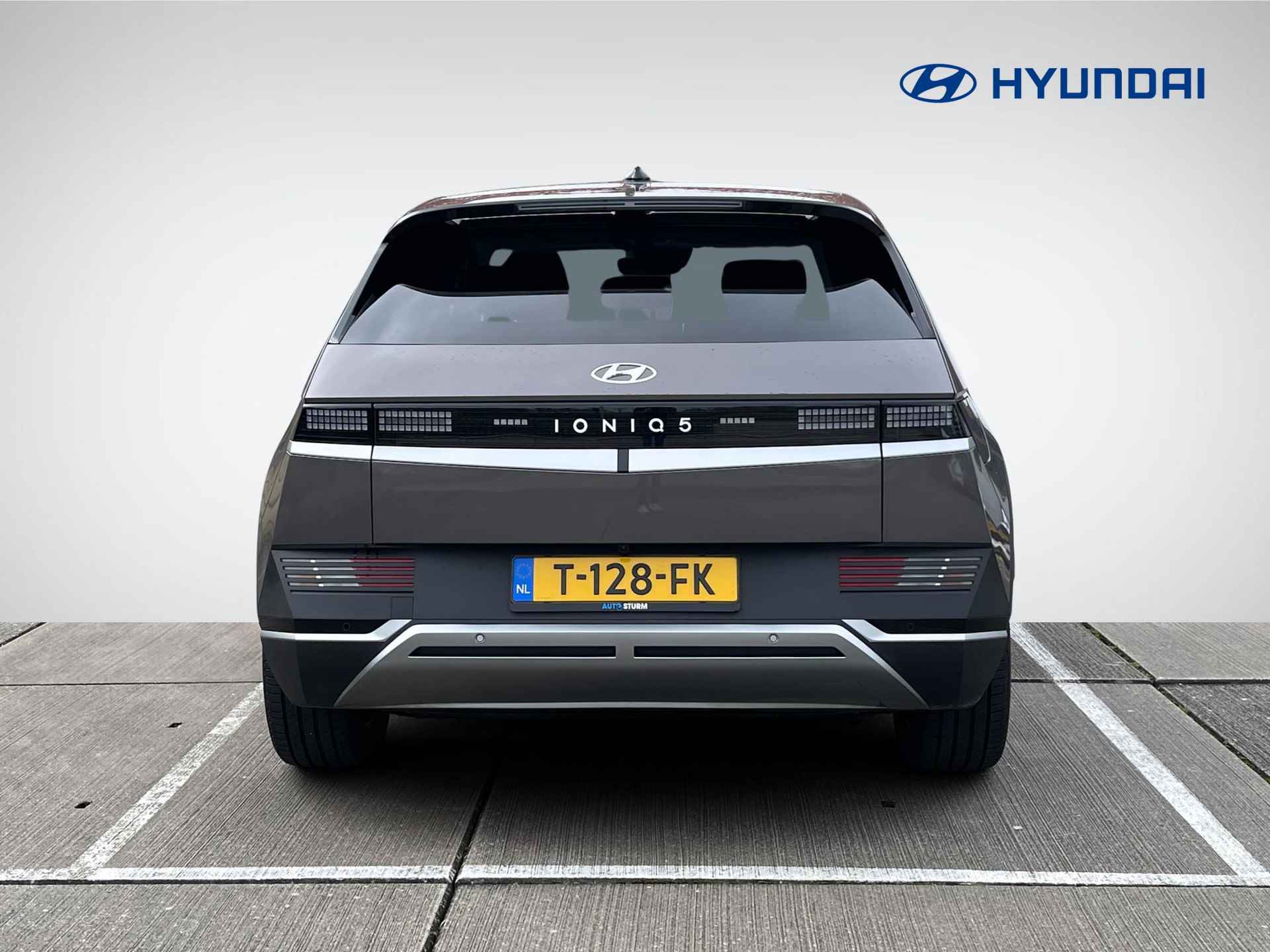 Hyundai IONIQ 5 77 kWh Connect Option Pack | Warmtepomp | Stuur- + Stoelverwarming | Adapt. Cruise Control | Apple Carplay/Android Auto | BOSE Audio | Rijklaarprijs! - 5/24