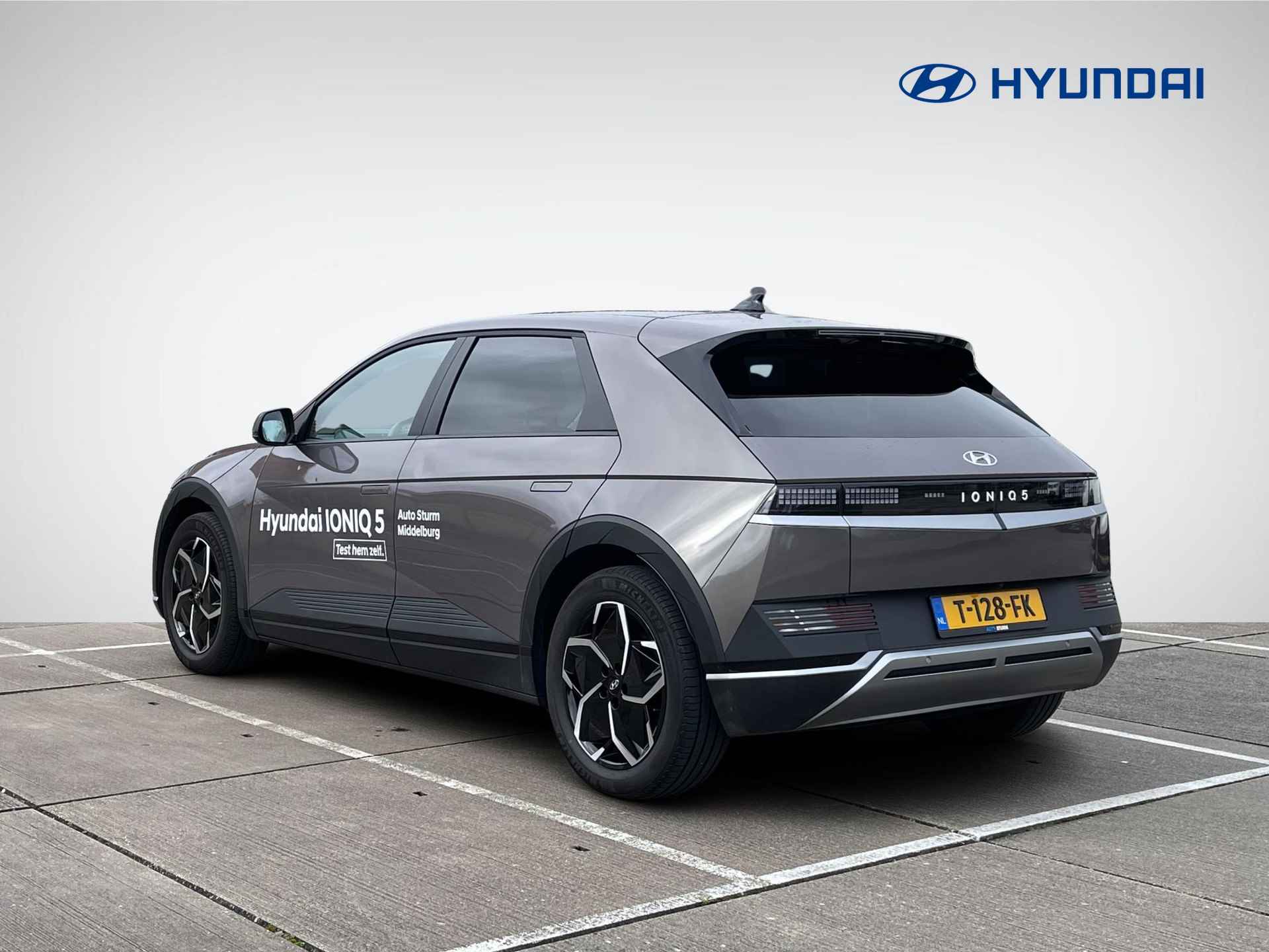 Hyundai IONIQ 5 77 kWh Connect Option Pack | Warmtepomp | Stuur- + Stoelverwarming | Adapt. Cruise Control | Apple Carplay/Android Auto | BOSE Audio | Rijklaarprijs! - 6/24