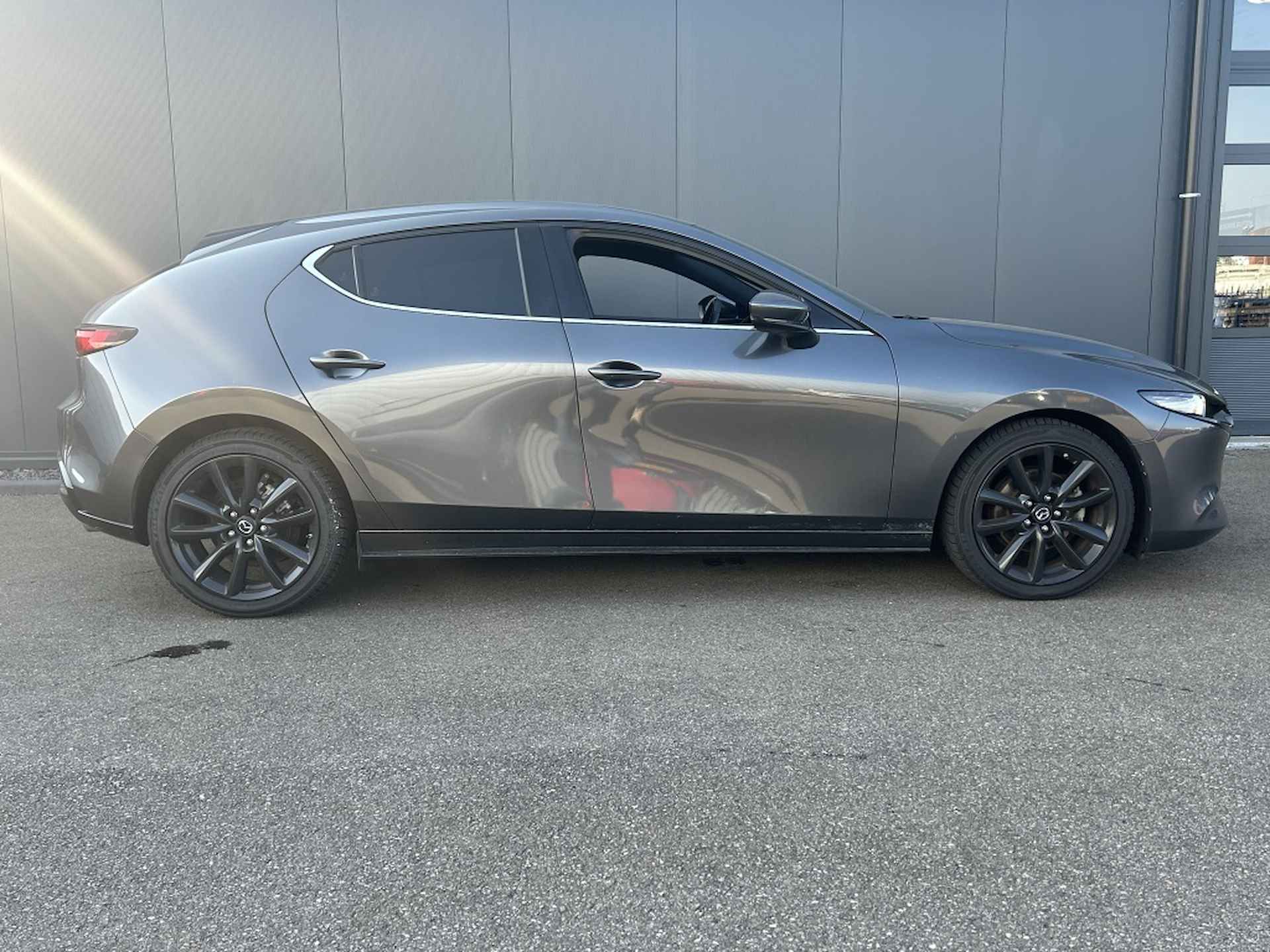 Mazda 3 2.0 SkyActiv-X Luxury 180PK - 5/27