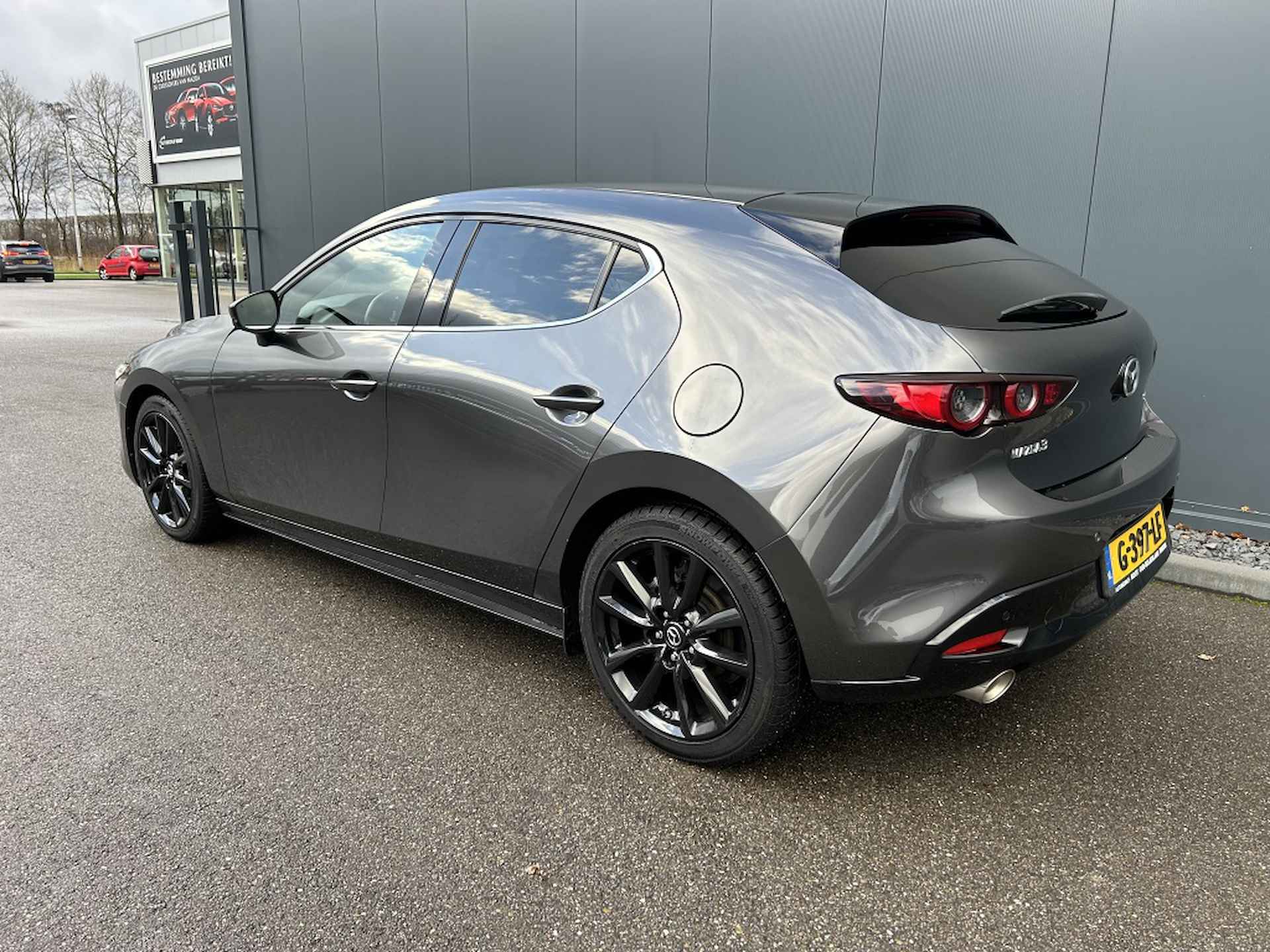 Mazda 3 2.0 SkyActiv-X Luxury 180PK - 8/27