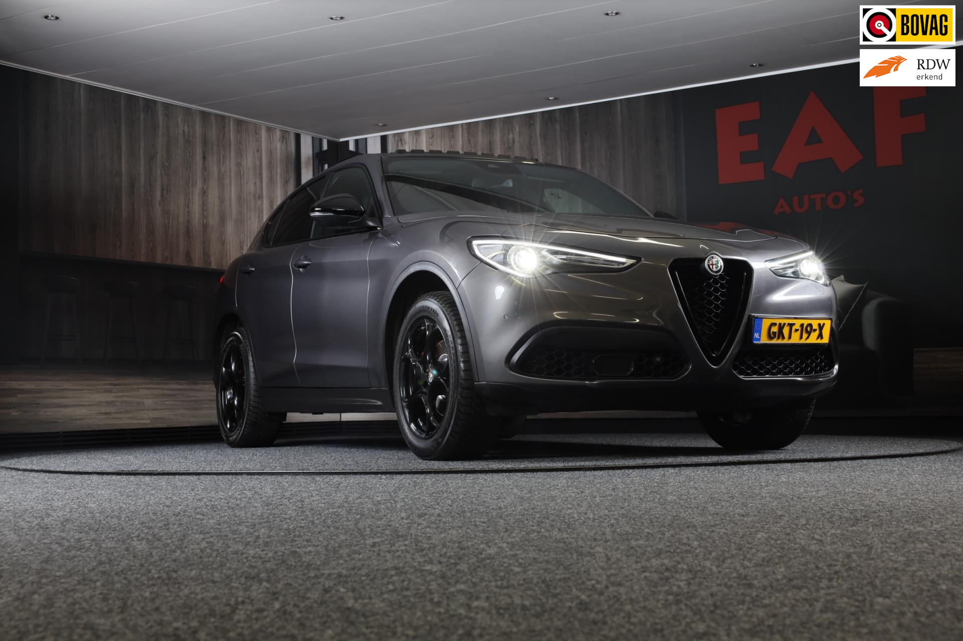 Alfa Romeo STELVIO 2.0 T AWD Veloce / AUT / Open Panoramadak / Lane Assist / Dode Hoek / Navi / Ecc / Leder / Led / Pdc / 19