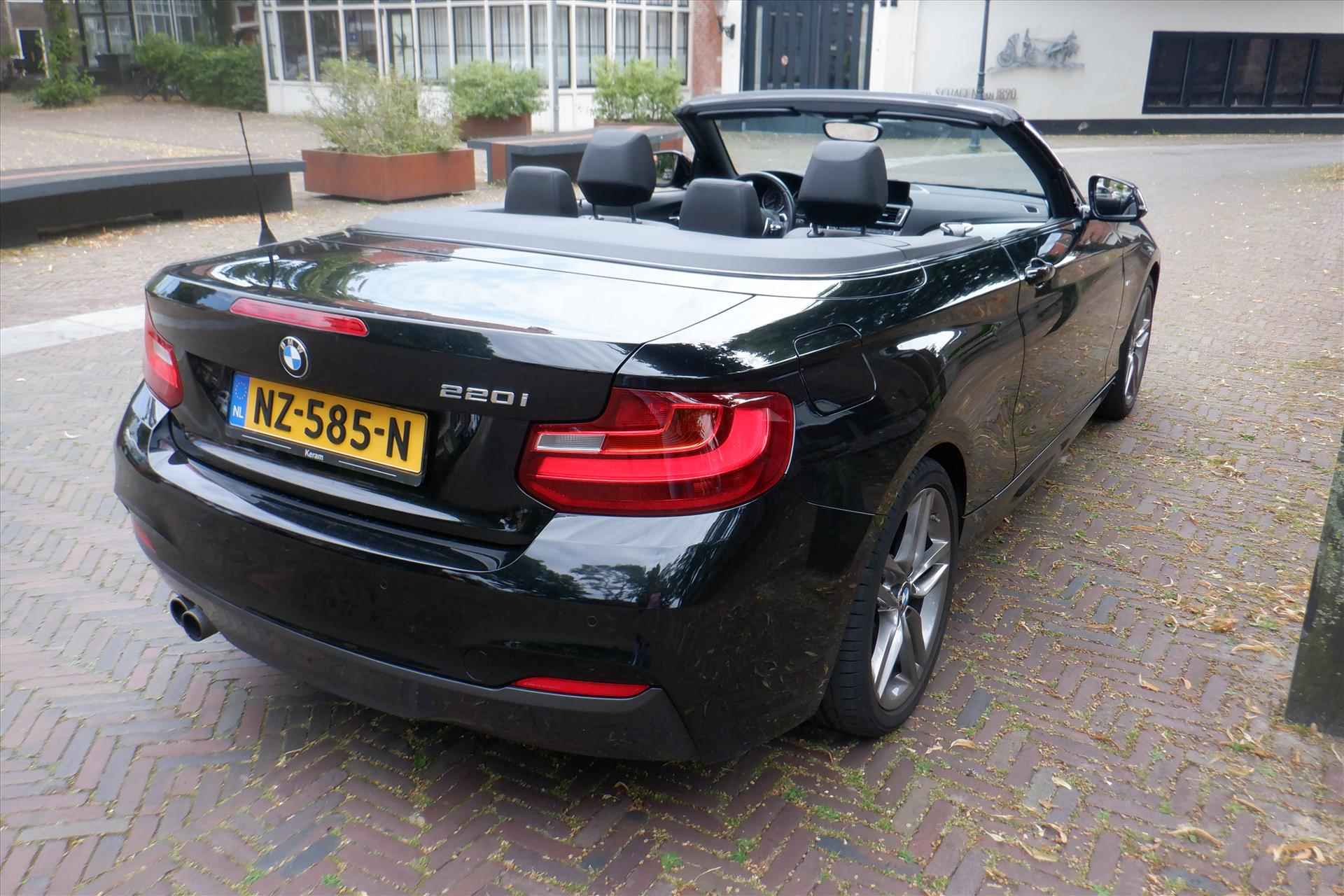 BMW 2-Serie 2.0 220I CABRIO AUT HIGH EXE. 49.000 KM - 11/22