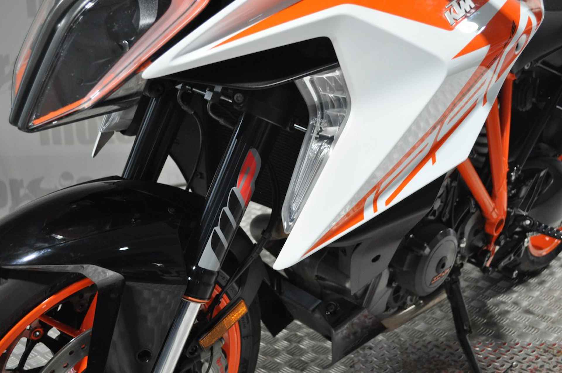 KTM 1290 Super Duke Gt FULL OPTIONS - 10/24