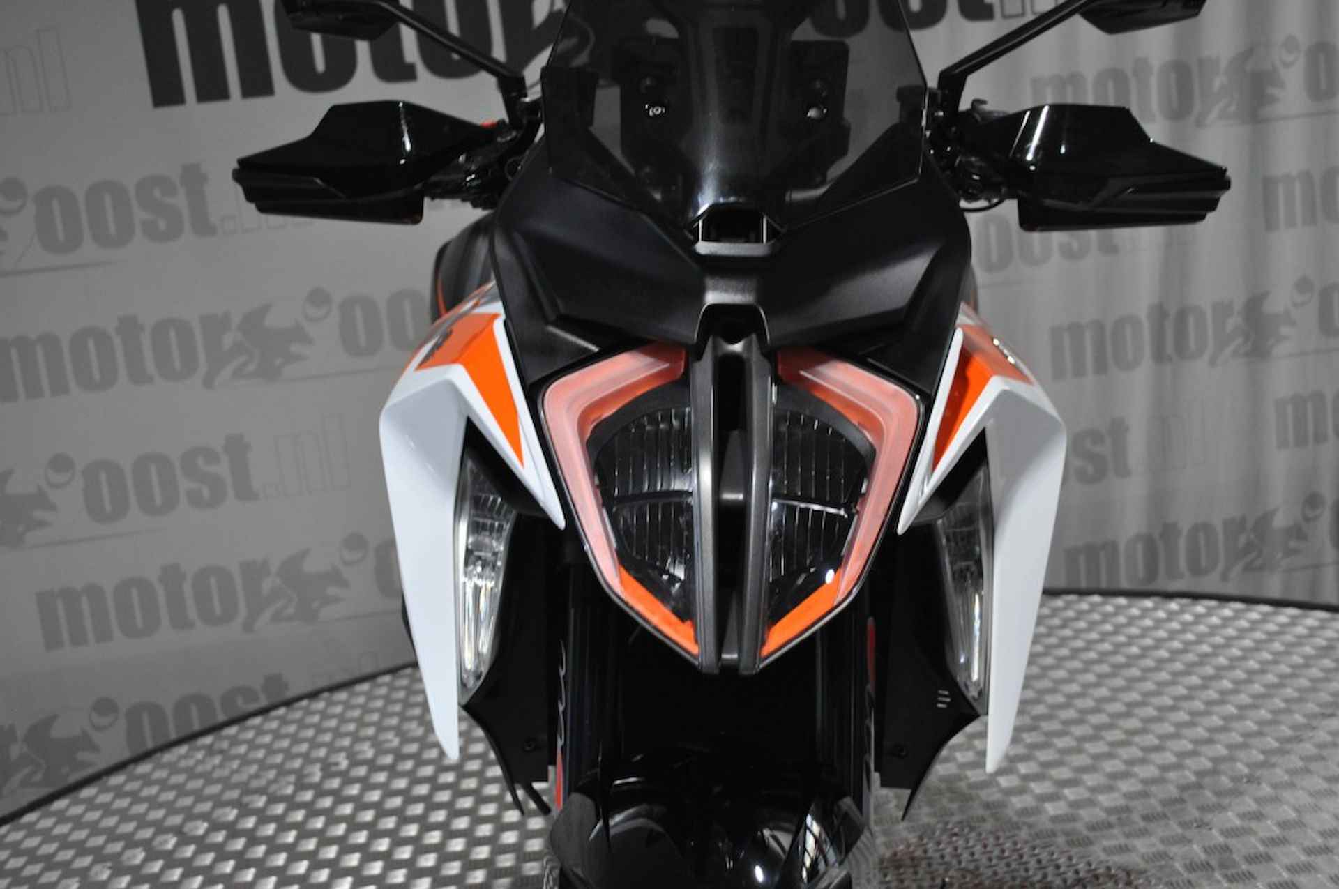 KTM 1290 Super Duke Gt FULL OPTIONS - 15/24