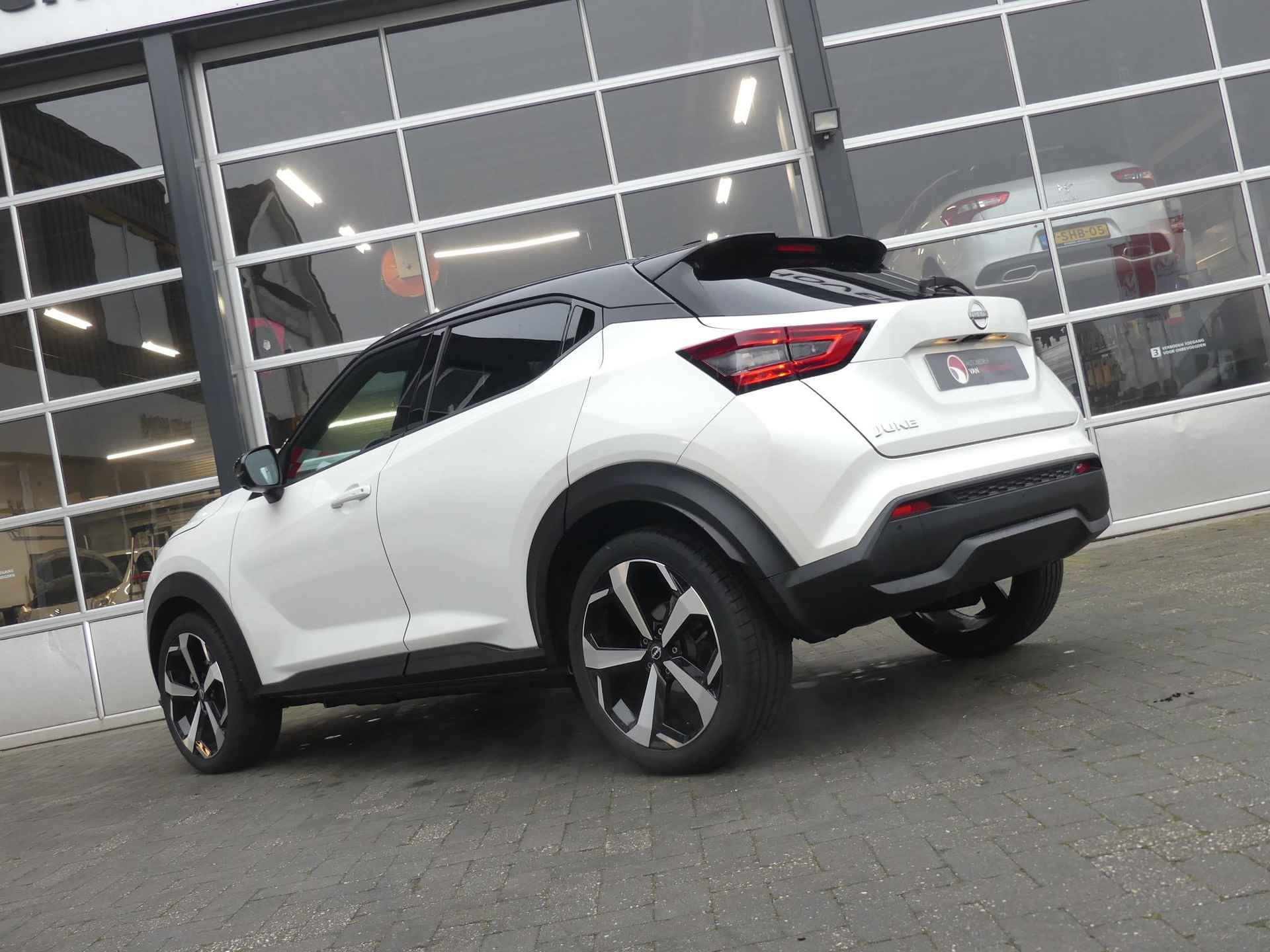 Nissan Juke DCT Tekna (full options) *10 jaar garantie - 27/36