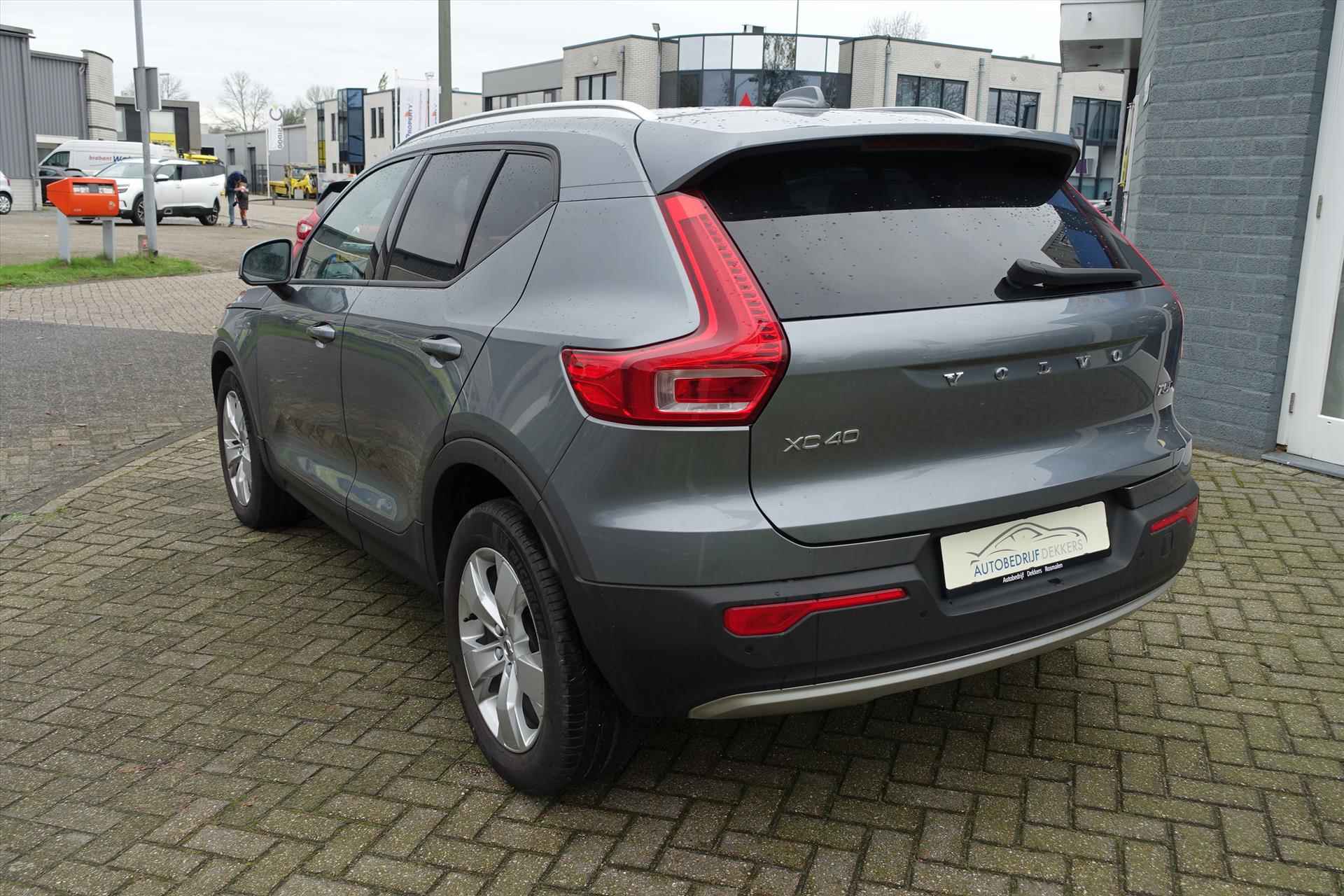 Volvo Xc40 T5 247pk AWD Geartronic Momentum Pro | LEDER | 360 CAM | TREKHAAK | H/K | STUURVERW - 7/32