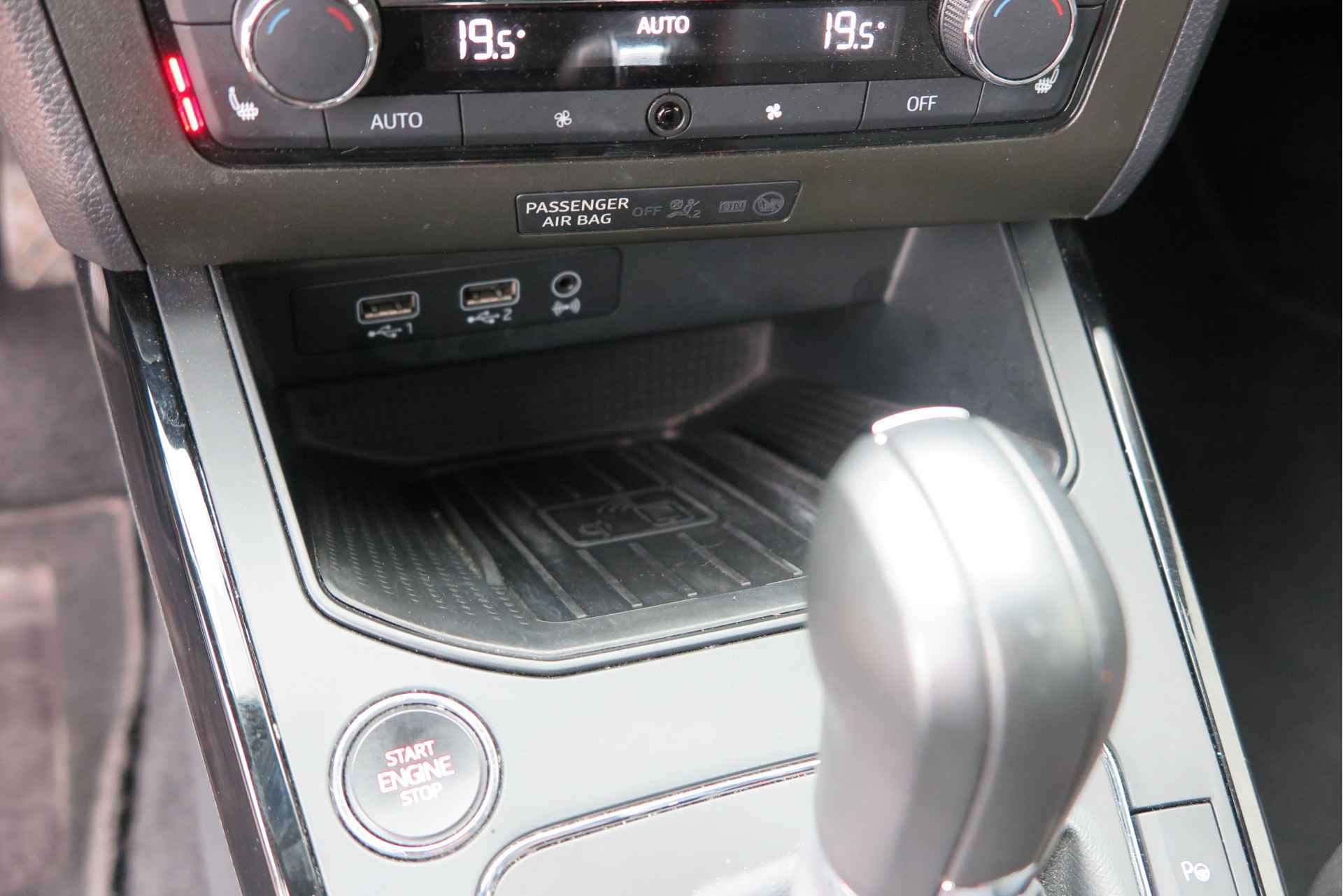 SEAT Arona 1.0 TSI FR Business Intense 85KW 116PK DSG LED, PDC, Adaptive cruise, Blind spot, Stoelverwarming, Navi, Carplay , Draadloos telefoon laden, Buitenspiegels inklapbaar,Trekhaak,etc - 70/91