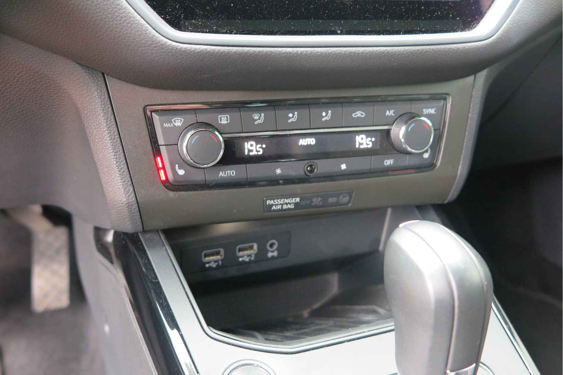 SEAT Arona 1.0 TSI FR Business Intense 85KW 116PK DSG LED, PDC, Adaptive cruise, Blind spot, Stoelverwarming, Navi, Carplay , Draadloos telefoon laden, Buitenspiegels inklapbaar,Trekhaak,etc - 71/91
