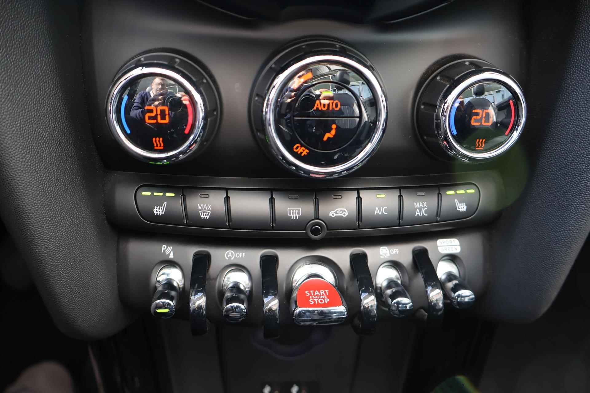 Mini Mini Cabrio (r57) 1.5 Cooper Chili 136pk I Navi Pro | LED | Climate | Stoelverwarming I Carplay - 24/51