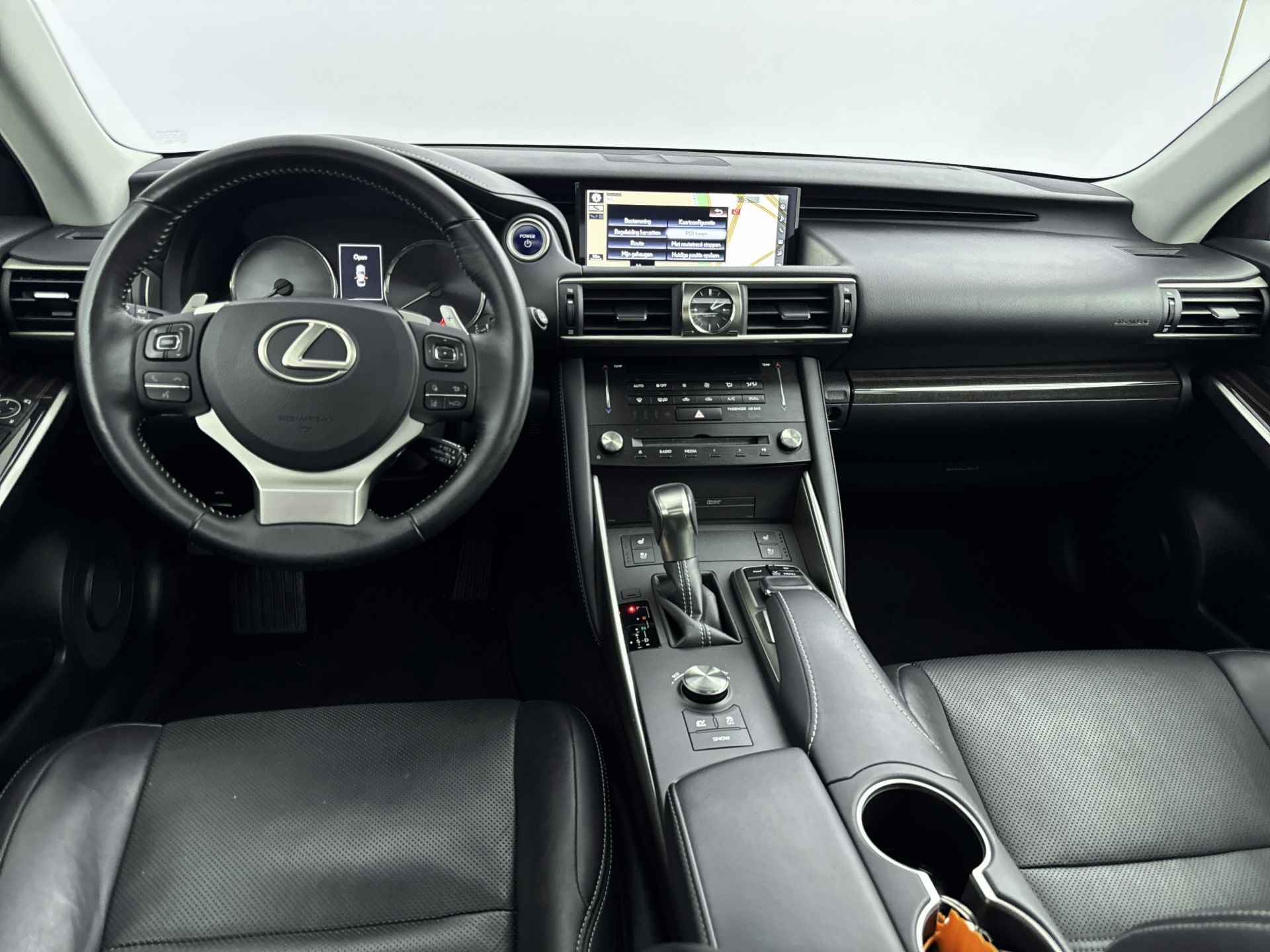 Lexus IS 300h Hybrid Luxury Line | Schuifdak | Keyless Entry | Stoelventilatie | - 6/42