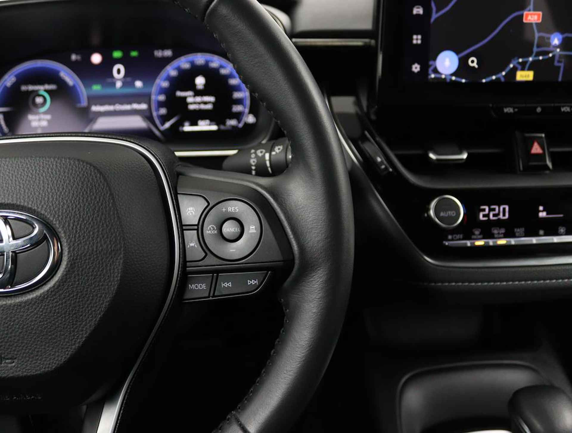 Toyota Corolla Touring Sports 1.8 Hybrid Active | 10 Jaar Garantie | Nieuwste Model | Groot Scherm Navigatie | Toyota Safety Sense | DAB | Smart Connect | Apple Carplay & Android Auto | - 24/51
