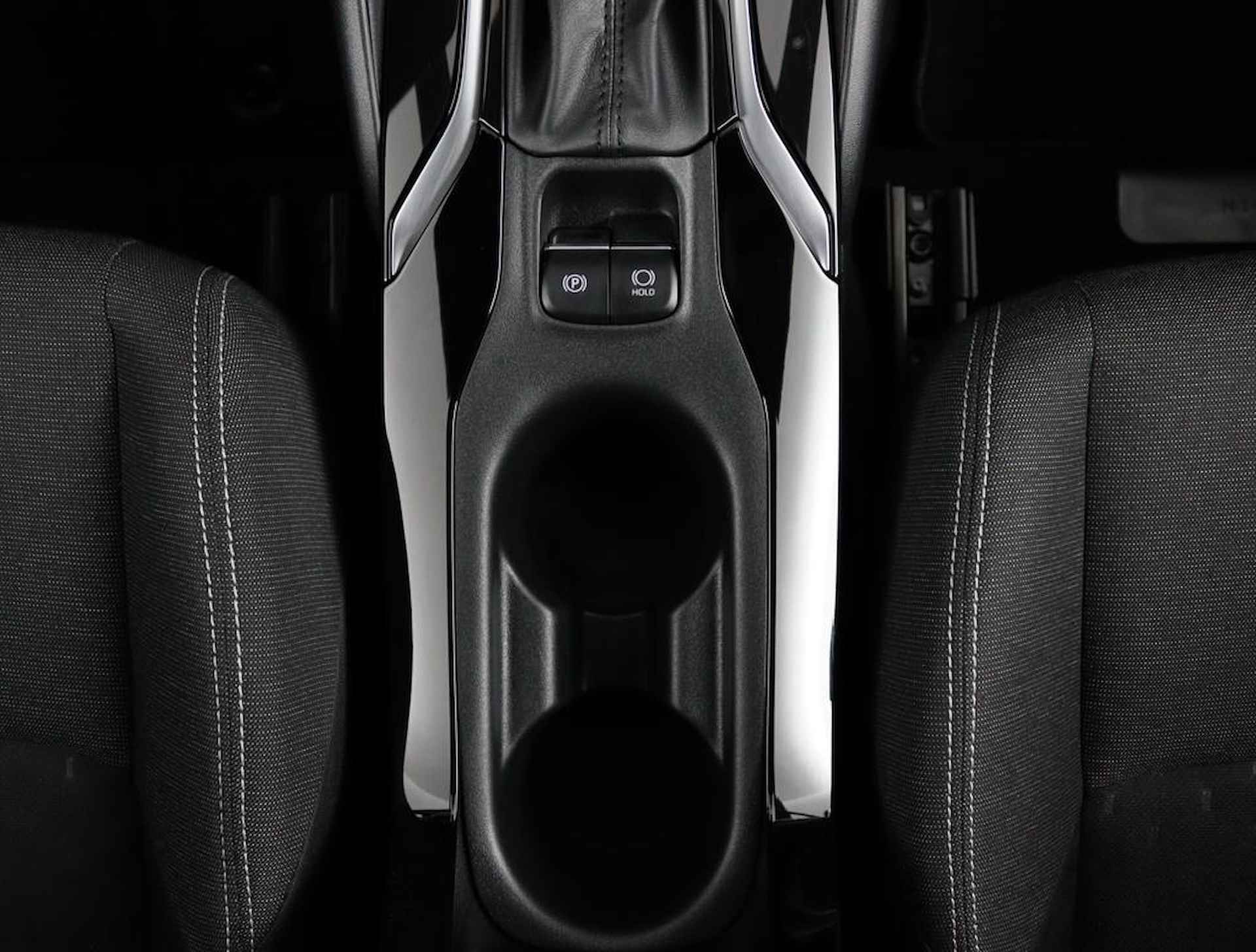 Toyota Corolla Touring Sports 1.8 Hybrid Active | 10 Jaar Garantie | Nieuwste Model | Groot Scherm Navigatie | Toyota Safety Sense | DAB | Smart Connect | Apple Carplay & Android Auto | - 28/51