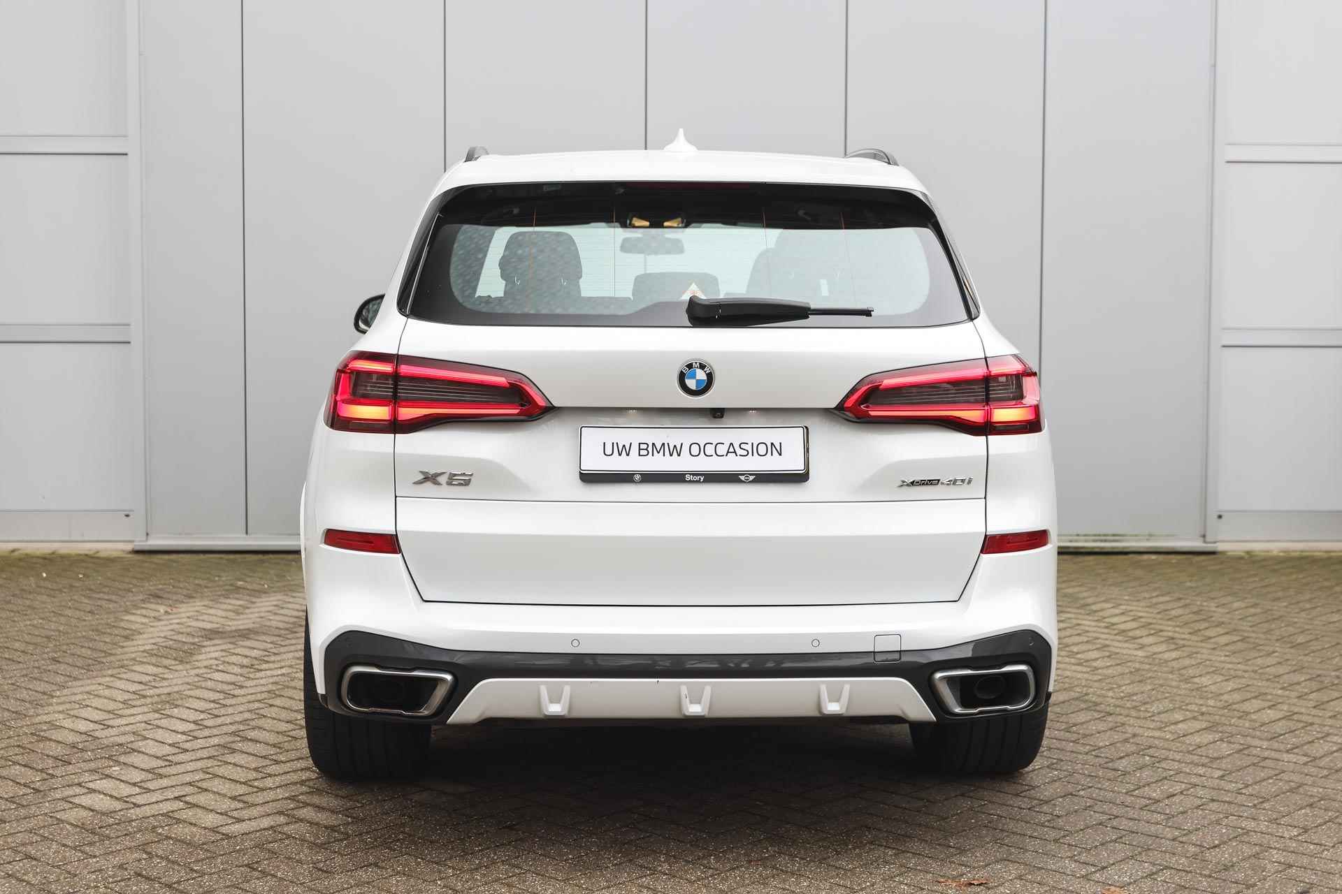 BMW X5 xDrive40i 7p. High Executive M Sport Automaat / Panoramadak / Trekhaak / Adaptieve LED  / Soft Close / Active Steering / Parking Assistant Plus / Comfort Access - 8/45