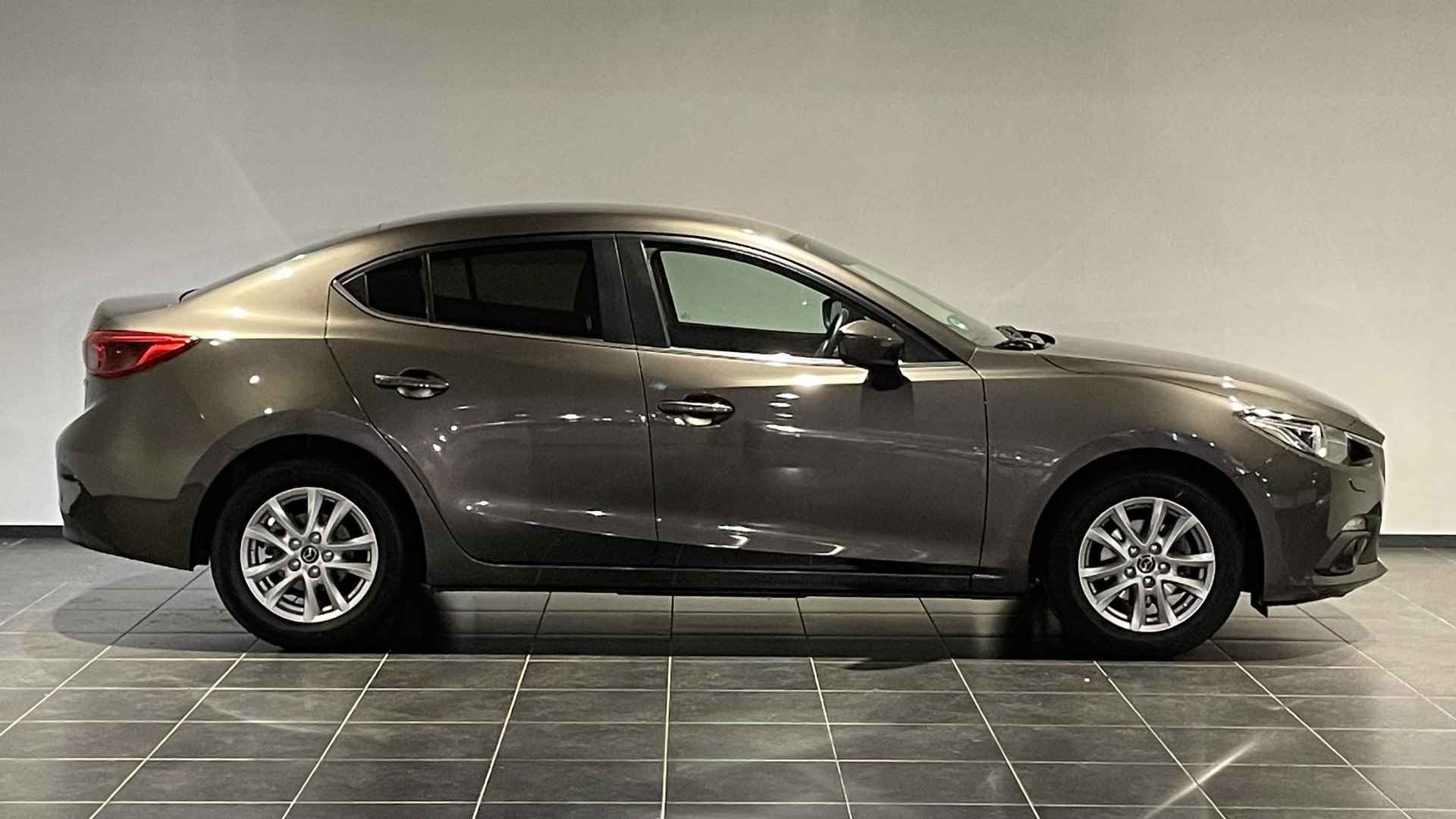 Mazda 3 1.5 SkyActiv-G 100 TS | Navigatie | - 11/26