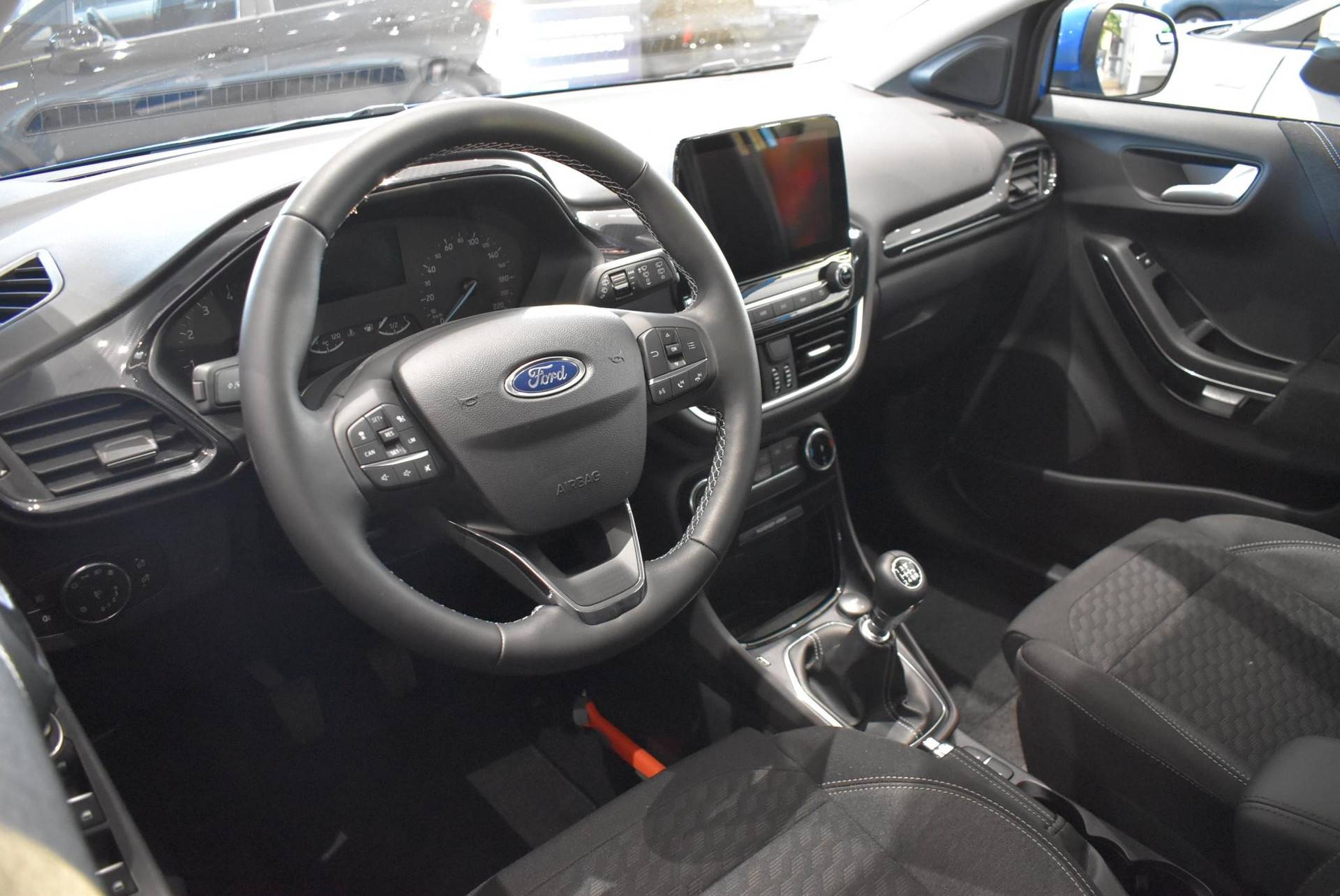 Ford Puma 1.0 EcoBoost Hybrid Titanium € 1.500,- HYBRID BONUS | DIRECT LEVERBAAR | Comfort Pack | Driver Assistance Pack | Dessert Island Blue - 4/9