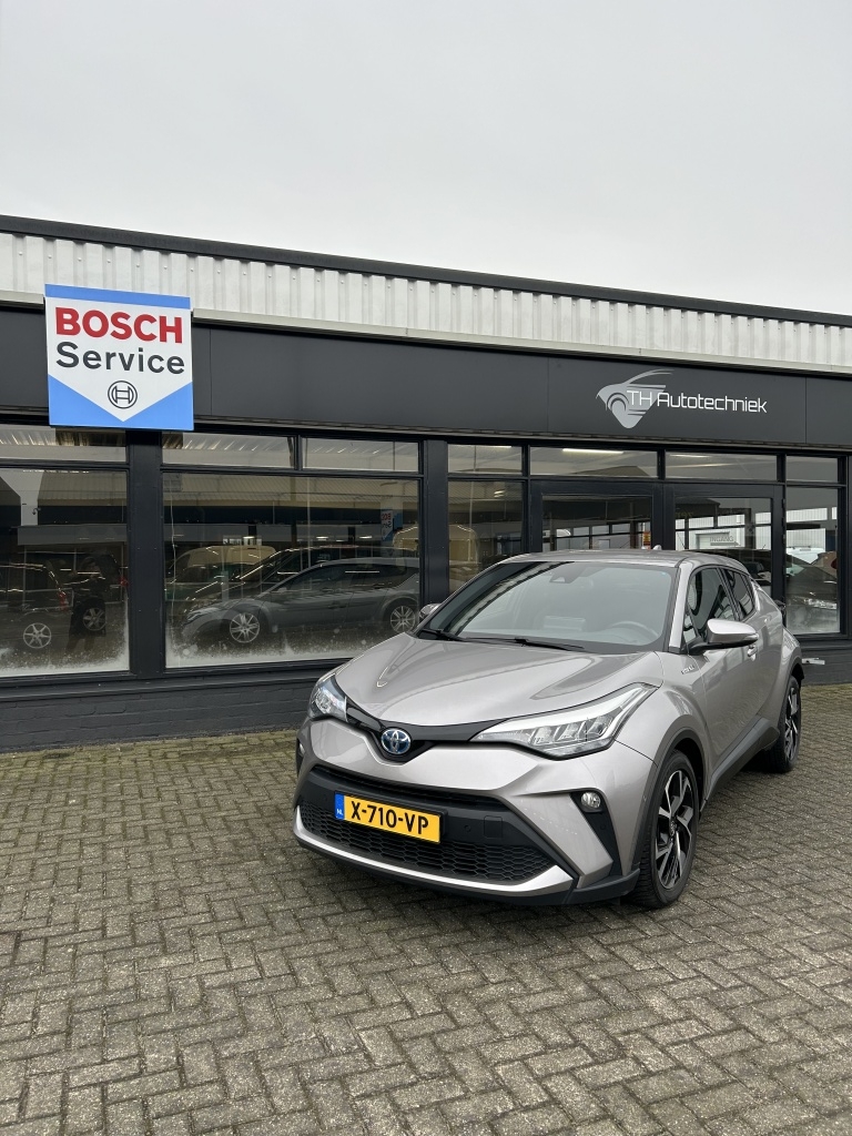 Toyota C-HR 1.8 Hybrid Dynamic bij viaBOVAG.nl