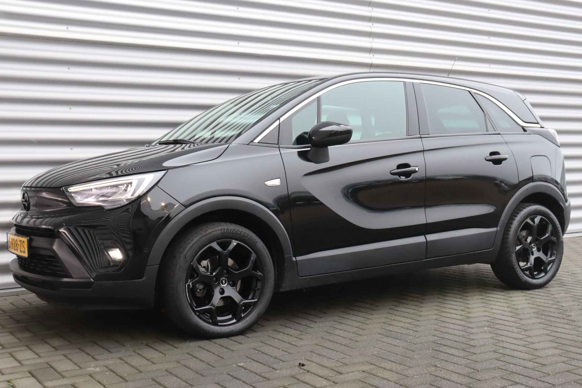 Opel Crossland 1.2 TURBO 110PK GS-LINE LEVEL 4 / NAVI / LEDER / CLIMA / AGR / 17" LMV / CAMERA / KEYLESS / BLACK PACK / FULL-LED / 1E EIGENAAR - 6/38