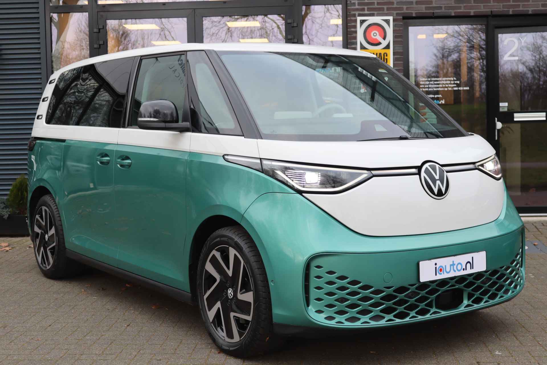 Volkswagen ID. Buzz Pro Style 77kWh IQ.Light/Keyless/Camera/Acc/Elek. schuifdeuren+klep/Dodehoek/20" - 6/43