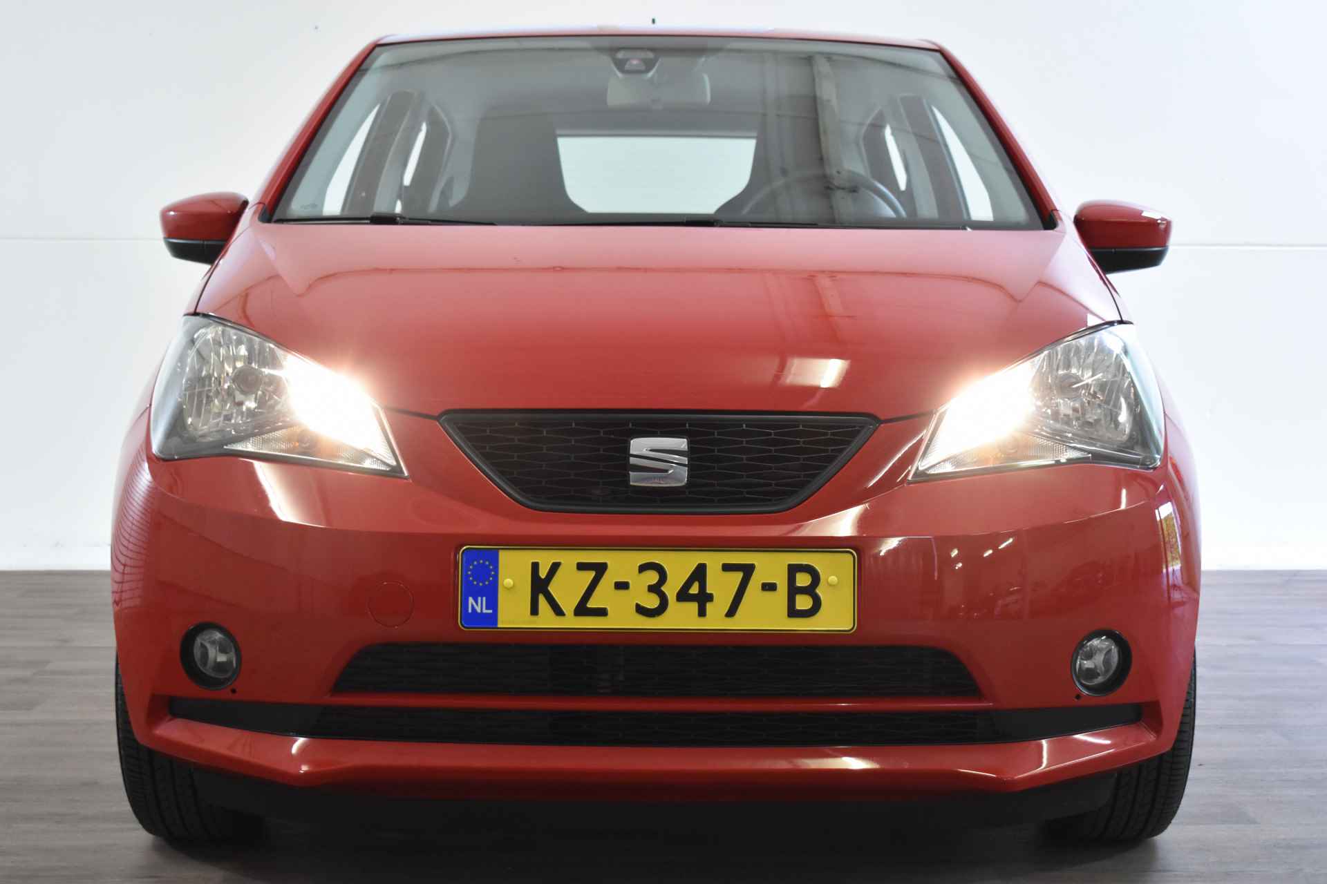 SEAT Mii 1.0 STYLE-CONNECT AIRCO/MULTIMEDIA - 4/18