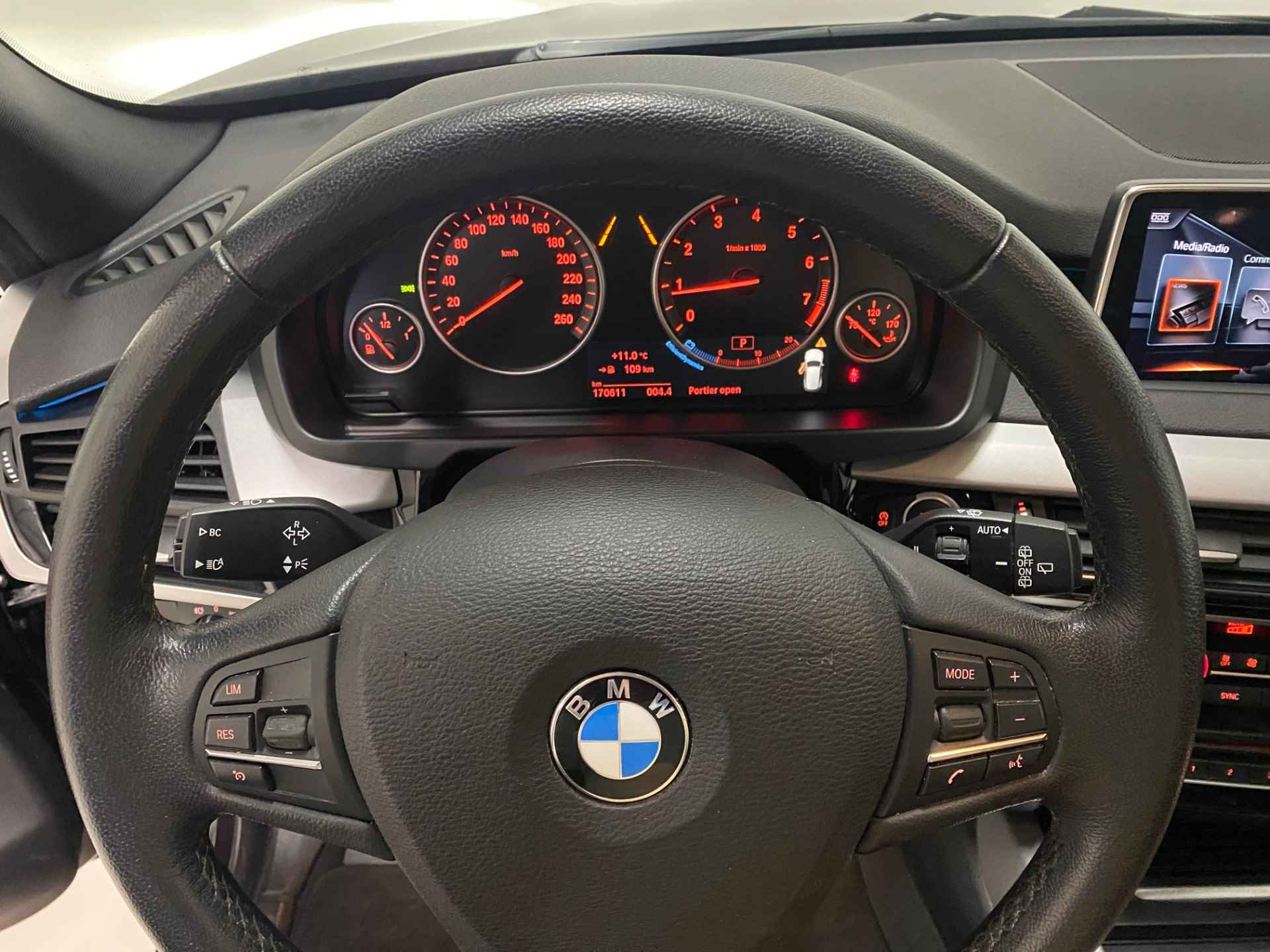 BMW X5 xDrive35i High Executive Trekhaak LED - 23/34