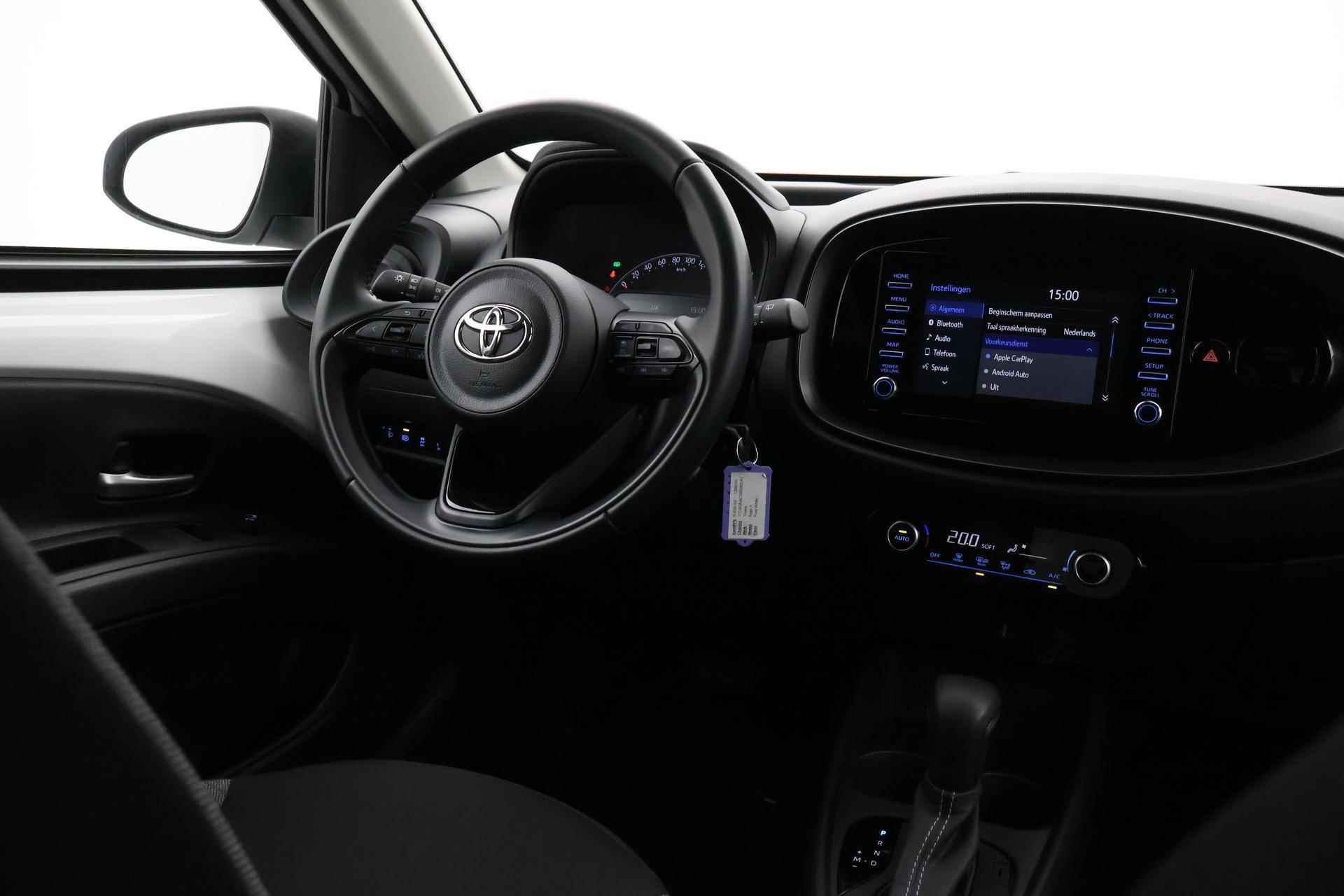 Toyota Aygo X 1.0 VVT-i S-CVT first | Apple Carplay / Android Auto - 22/36