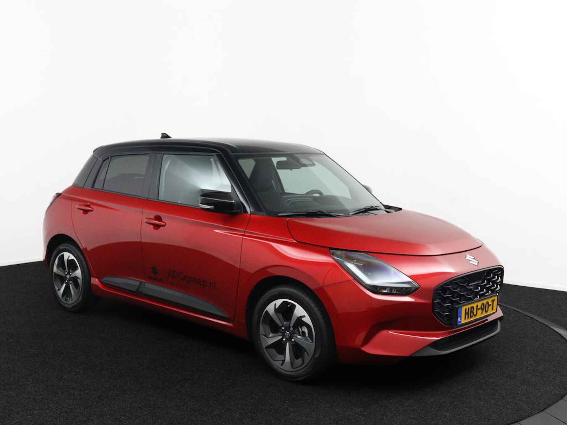 Suzuki Swift 1.2 Style Smart Hybrid Rhino Edition | Stoelverwarming | Navigatie | Keyless Entry | Parkeersensoren Achter | - 3/43