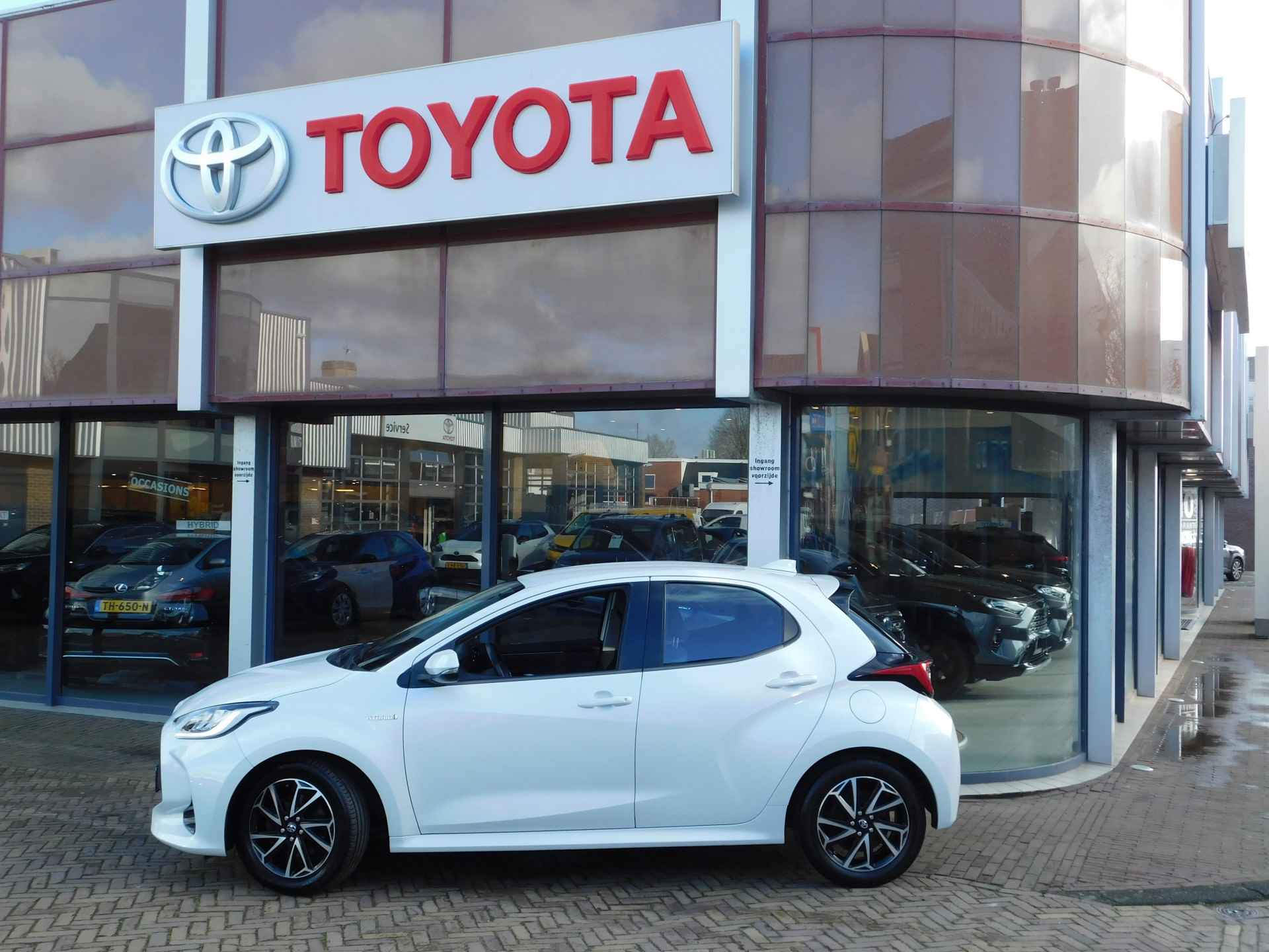 Toyota Yaris 1.5 Hybrid First Edition | Trekhaak | LM Velgen | - 4/64